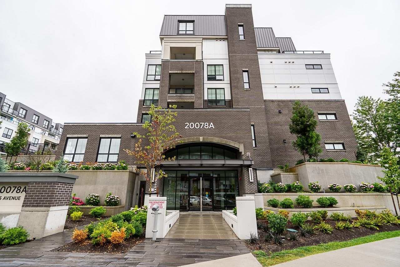 A211 - 20078 85 Avenue, Langley