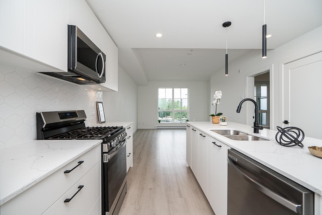 A211 - 20078 85 Avenue, Langley, V2Y 3Z2 — photo 5