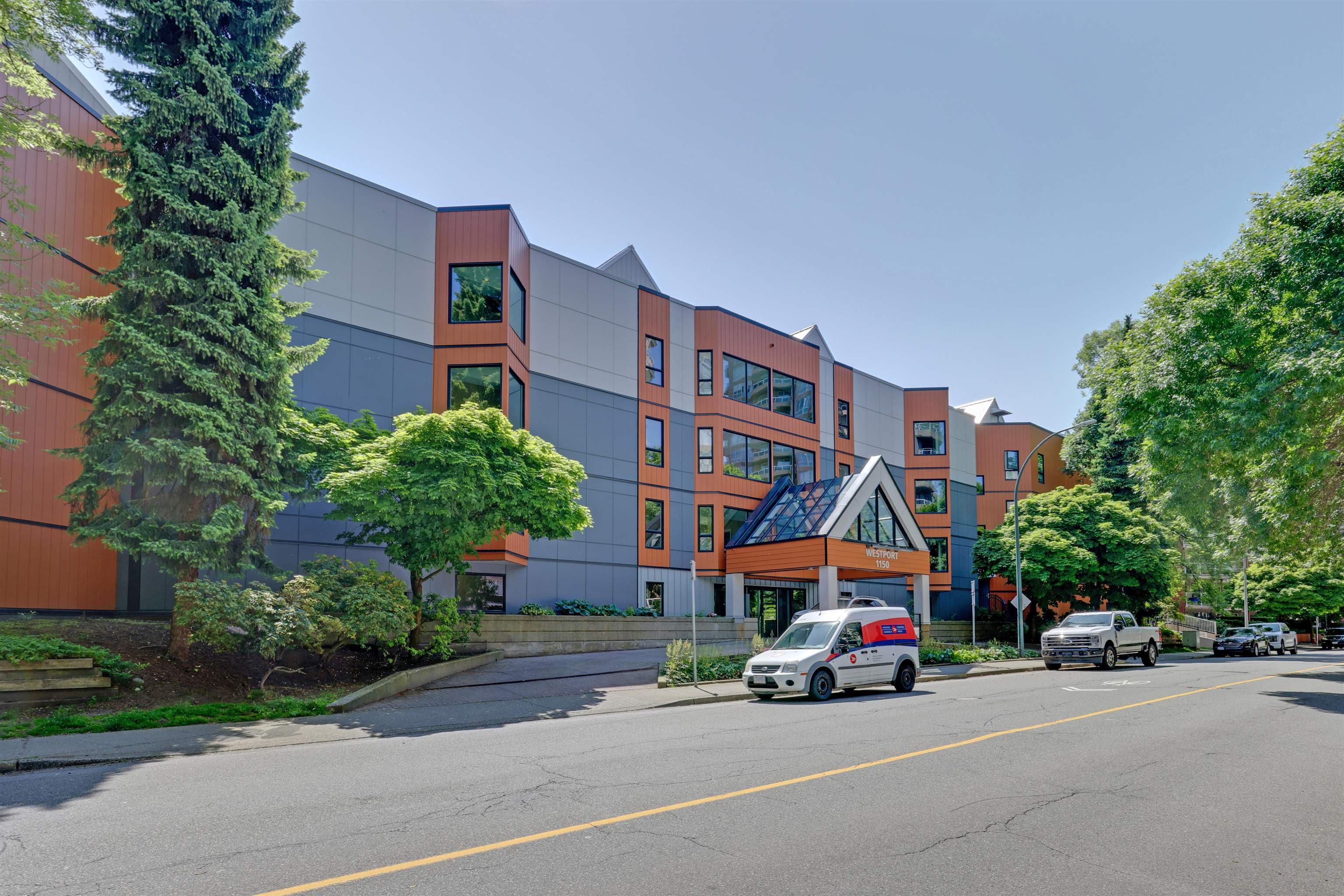 420 - 1150 Quayside Drive, New Westminster, V3M 6E1 — photo 2