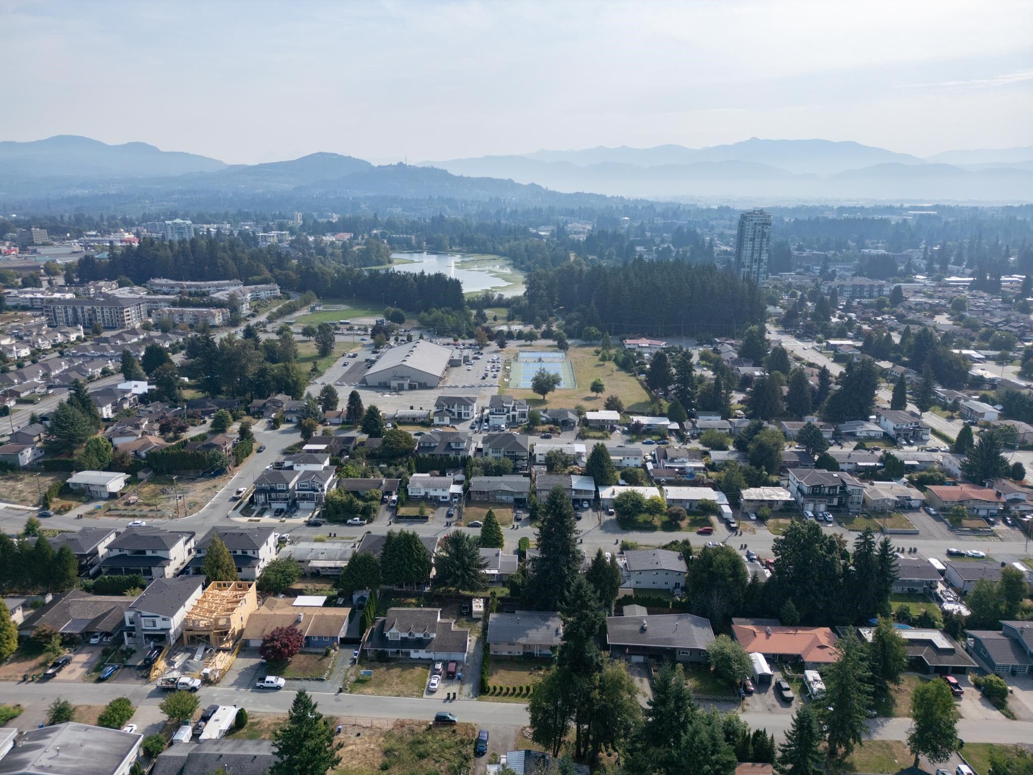 2272 Bevan Crescent, Abbotsford, V2T 3Z5 — photo 5