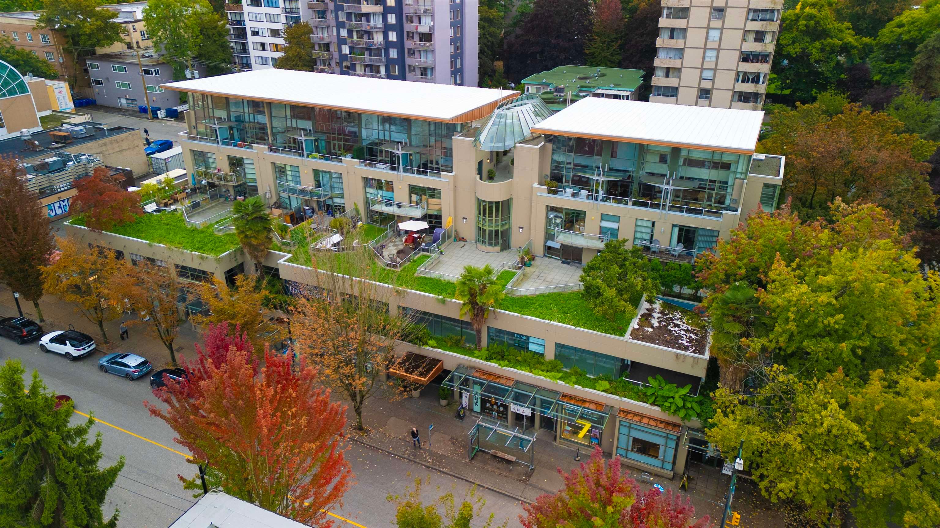 PH4 - 1688 Robson Street, Vancouver — sold