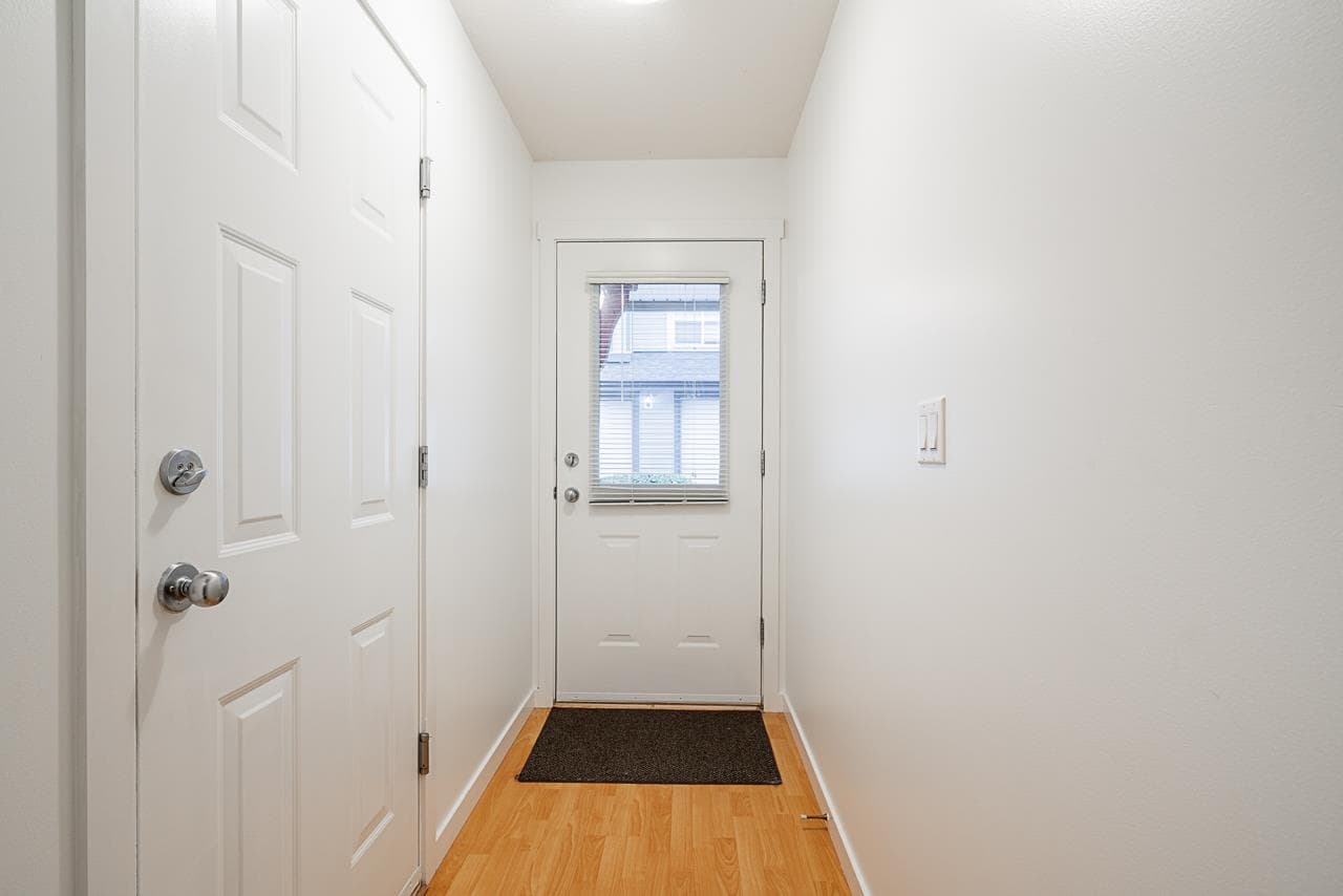 21 - 12677 63 Avenue, Surrey, V3X 3T3 — photo 5
