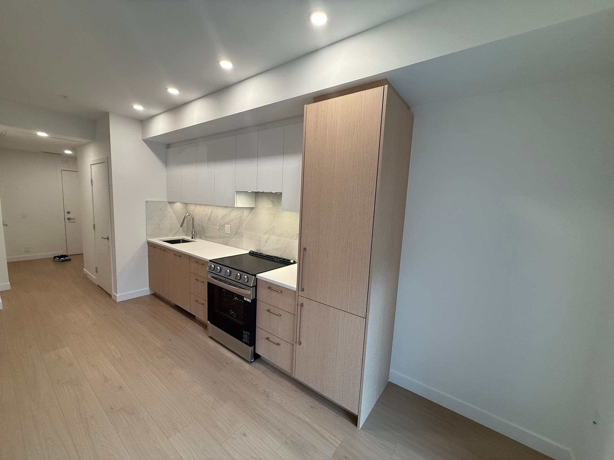 503 - 150 James, Port Moody, V3H 0N7 — photo 3
