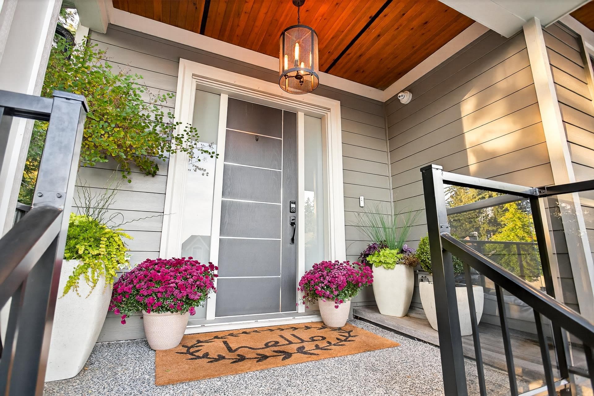 3479 Wales Avenue, Coquitlam, V3E 0K5 — photo 2