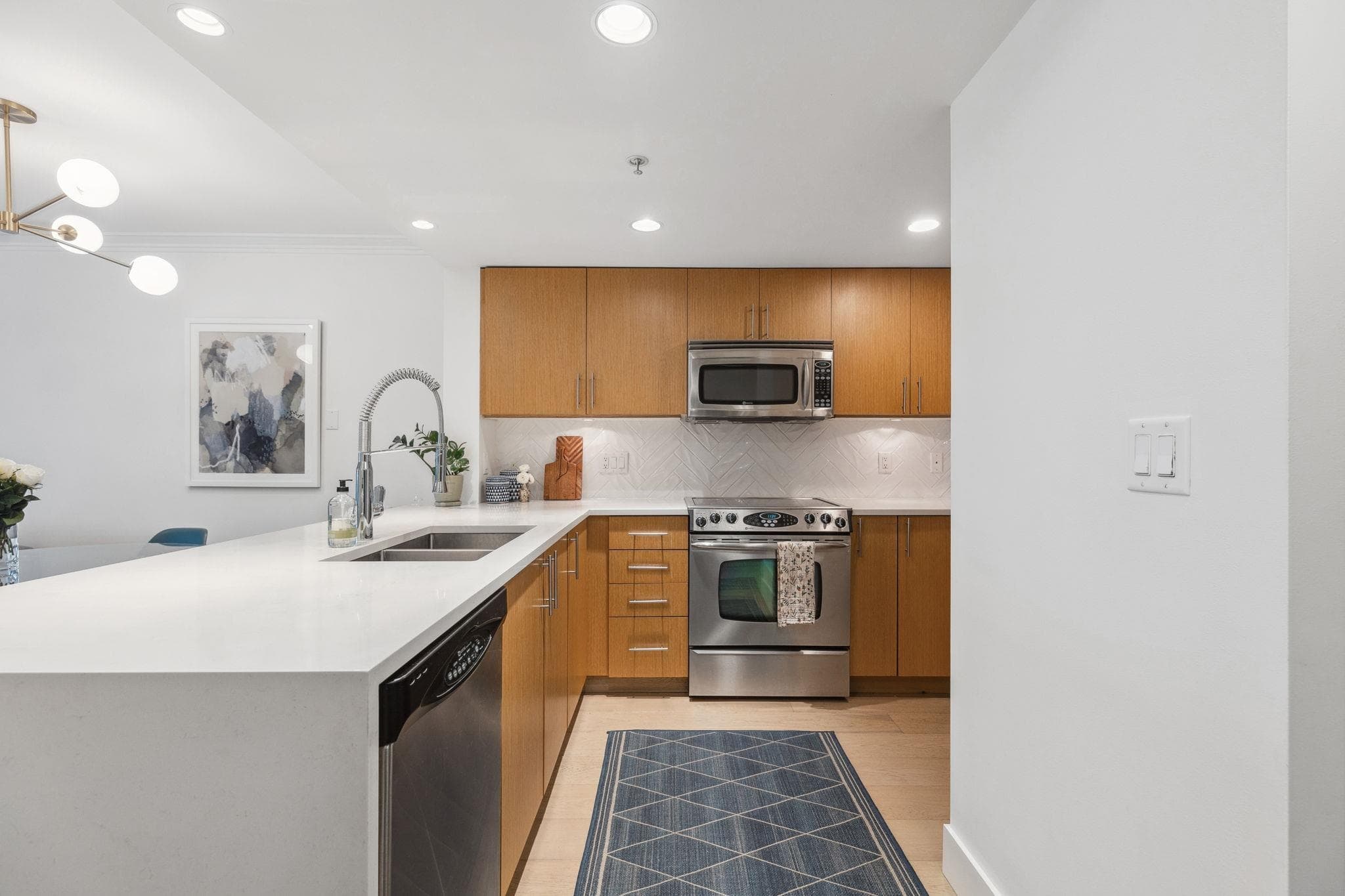 507 - 125 Milross Avenue, Vancouver, V6A 0A1 — photo 4
