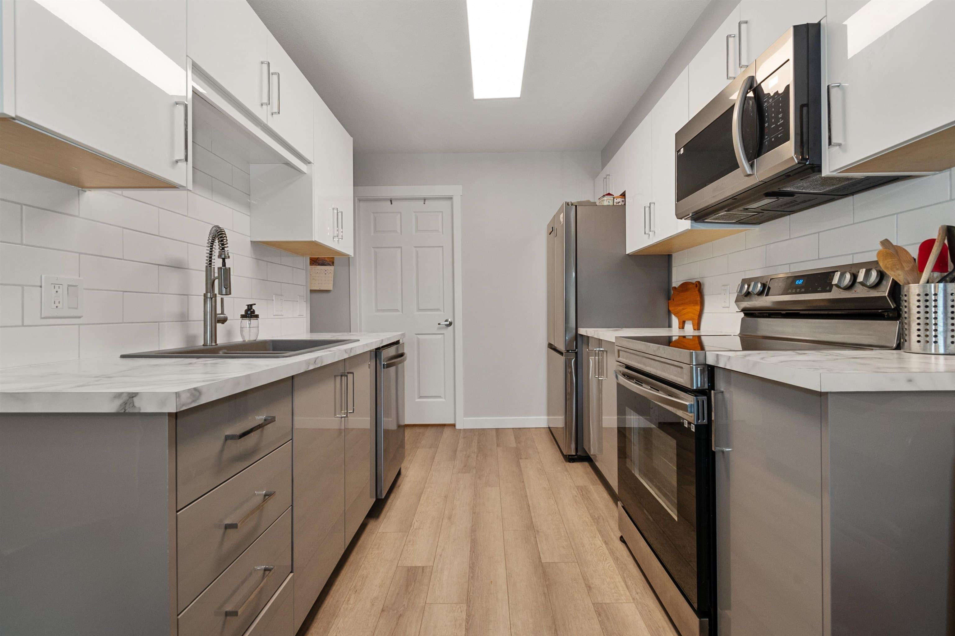 411 - 7694 Evans Road, Chilliwack, V2R 3W3 — photo 5
