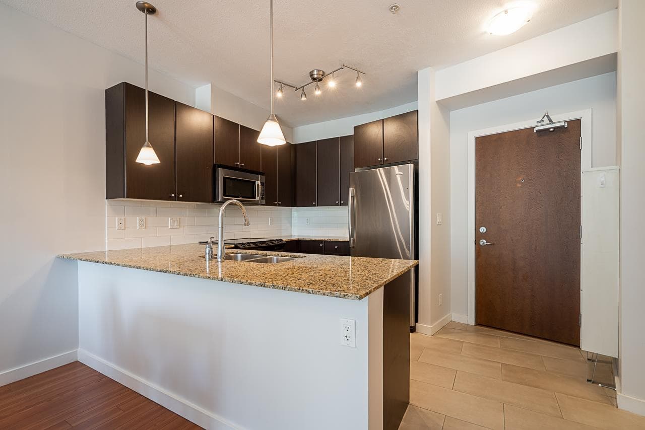 203 - 225 Francis Way, New Westminster, V3L 0G1 — photo 5