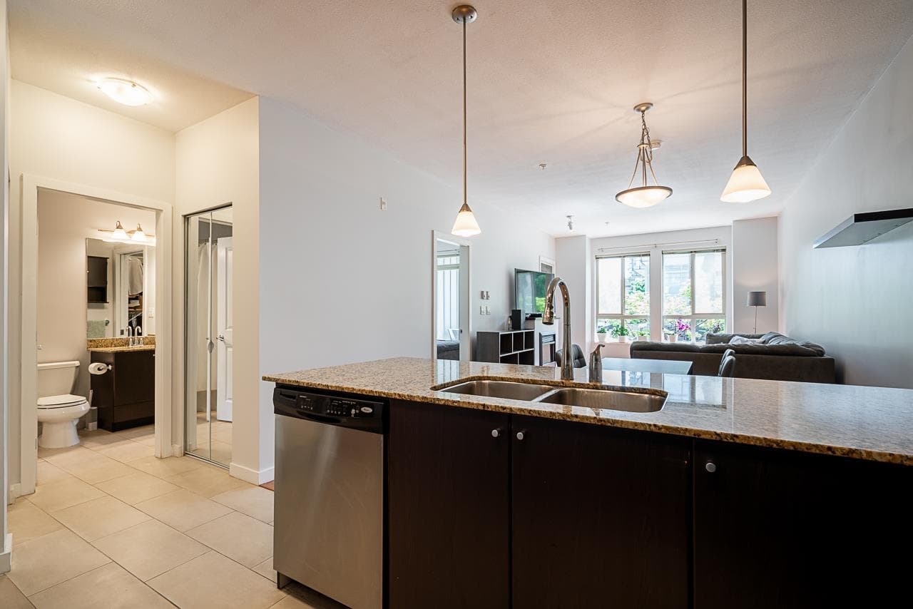203 - 225 Francis Way, New Westminster, V3L 0G1 — photo 4