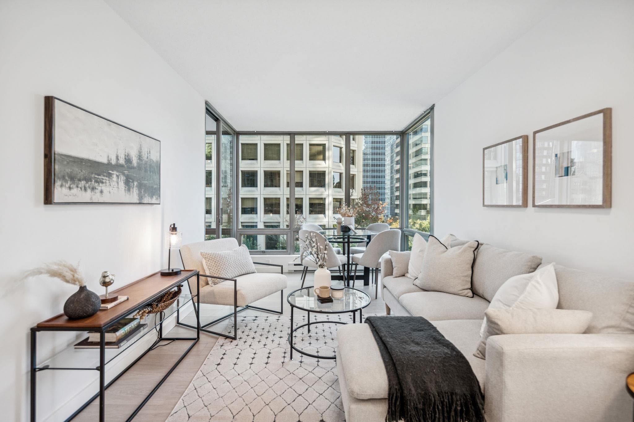 706 - 1200 W Georgia Street, Vancouver, V6E 4R2 — photo 2