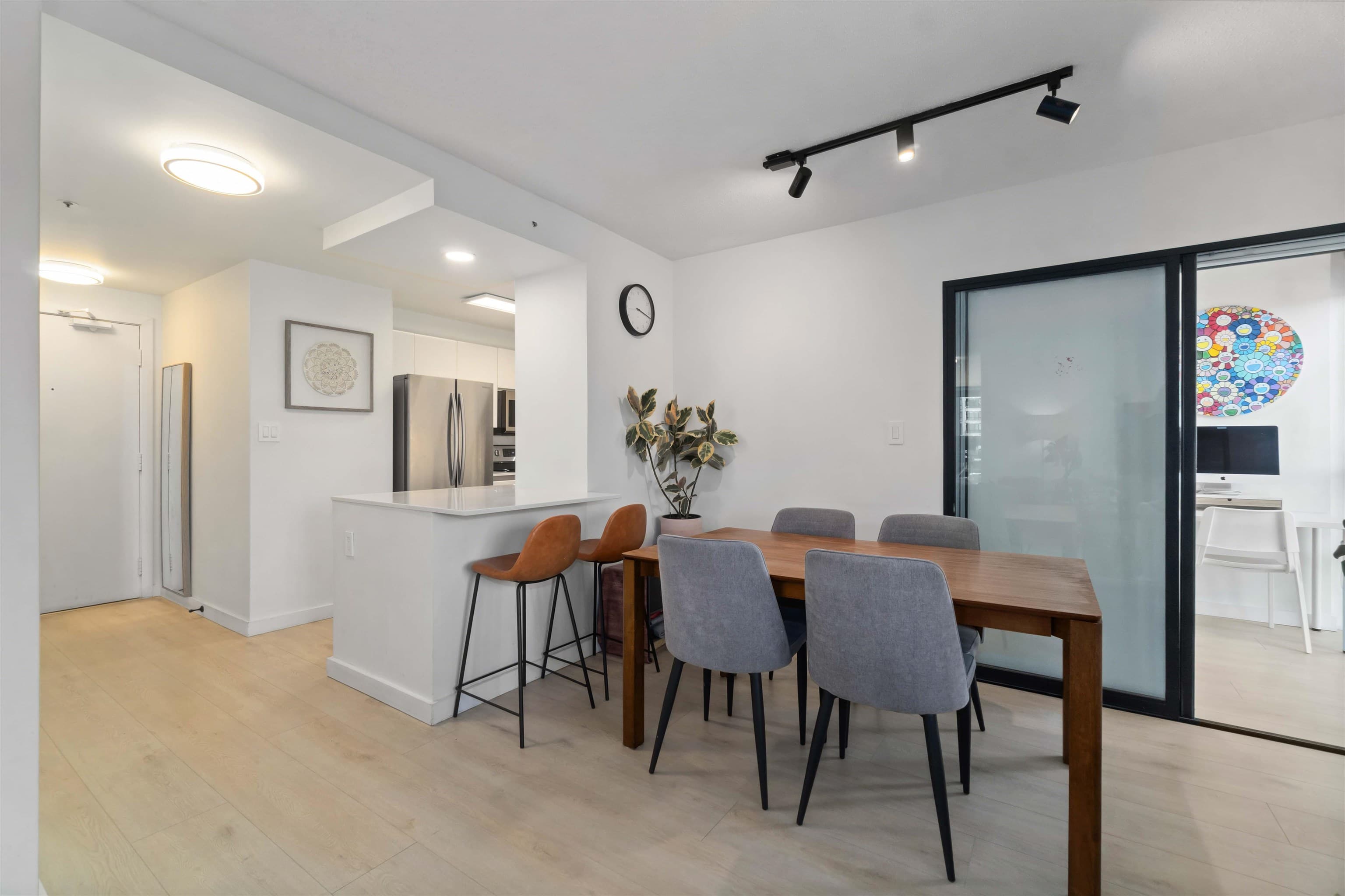 1303 - 930 Cambie Street, Vancouver, V6B 5X6 — photo 4