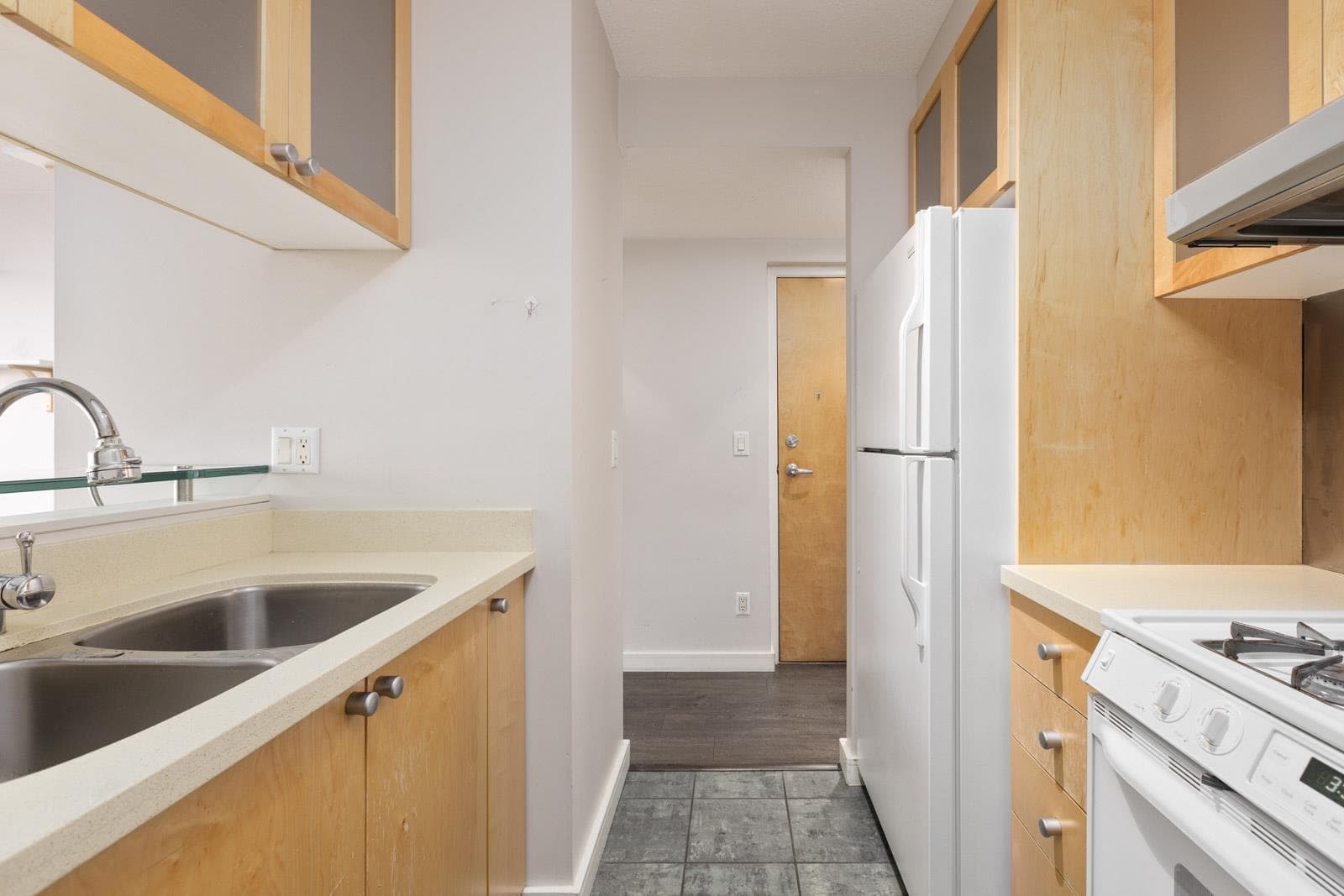 1601 - 1003 Burnaby Street, Vancouver, V6E 4R7 — photo 5