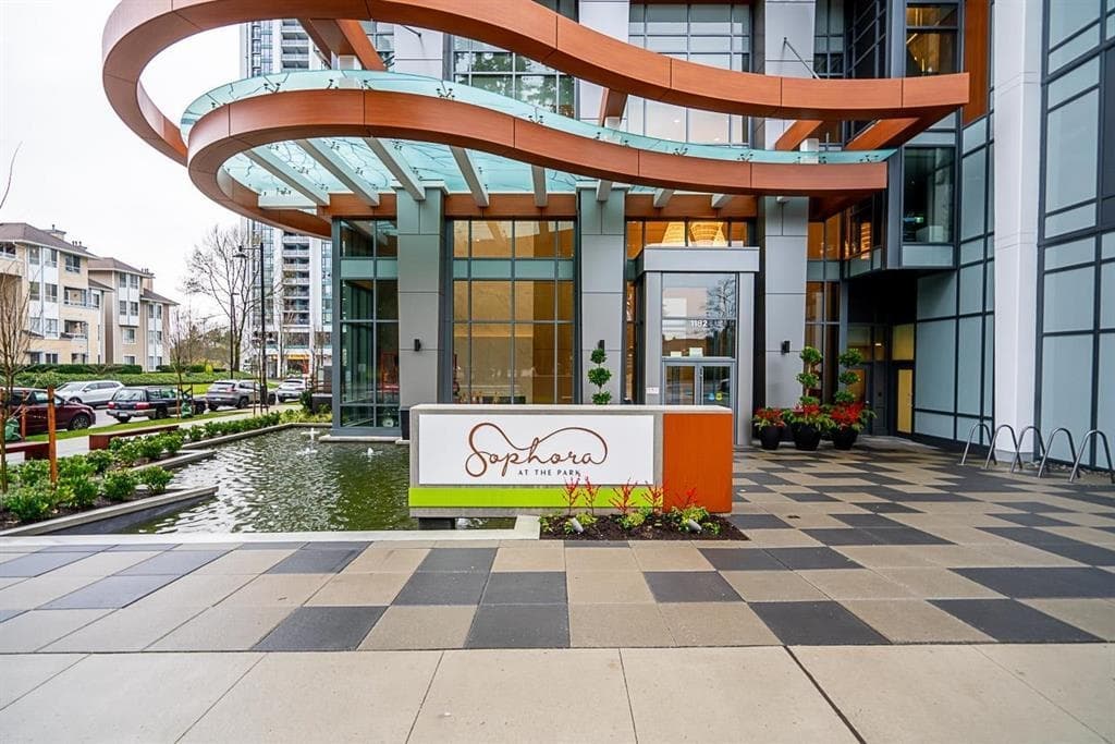 3607 - 1182 Westwood Street, Coquitlam