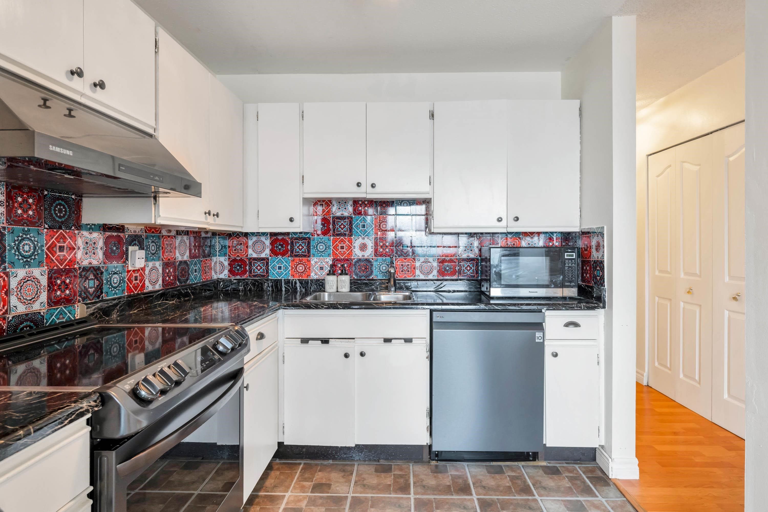 204 - 1195 Pipeline Road, Coquitlam, V3B 6J5 — photo 4