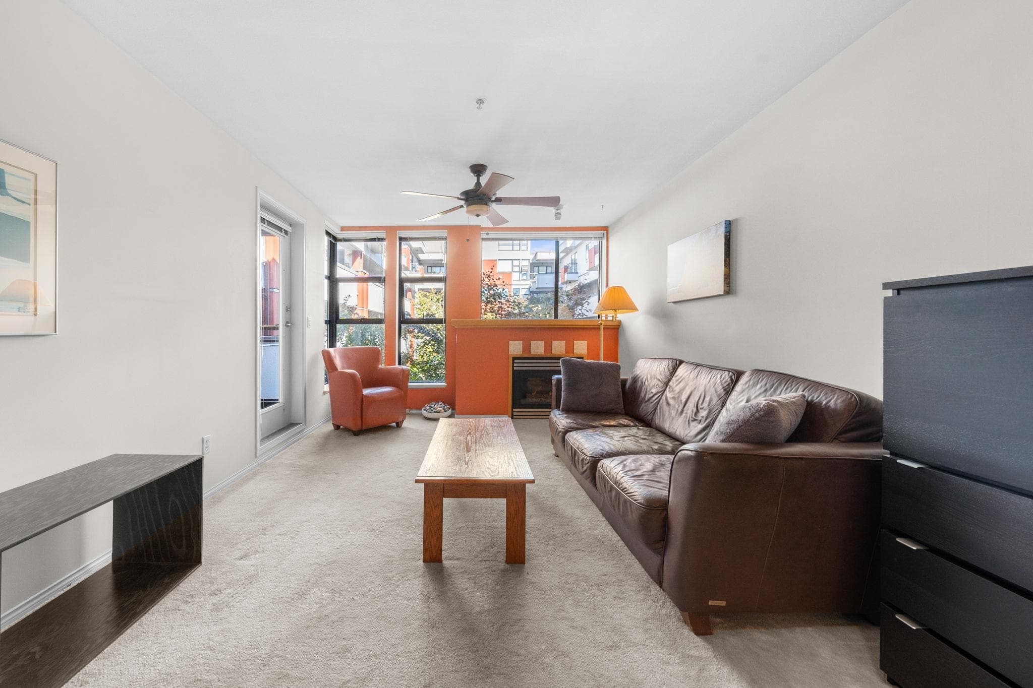 405 - 305 Lonsdale Avenue, North Vancouver, V7M 2G3 — photo 2