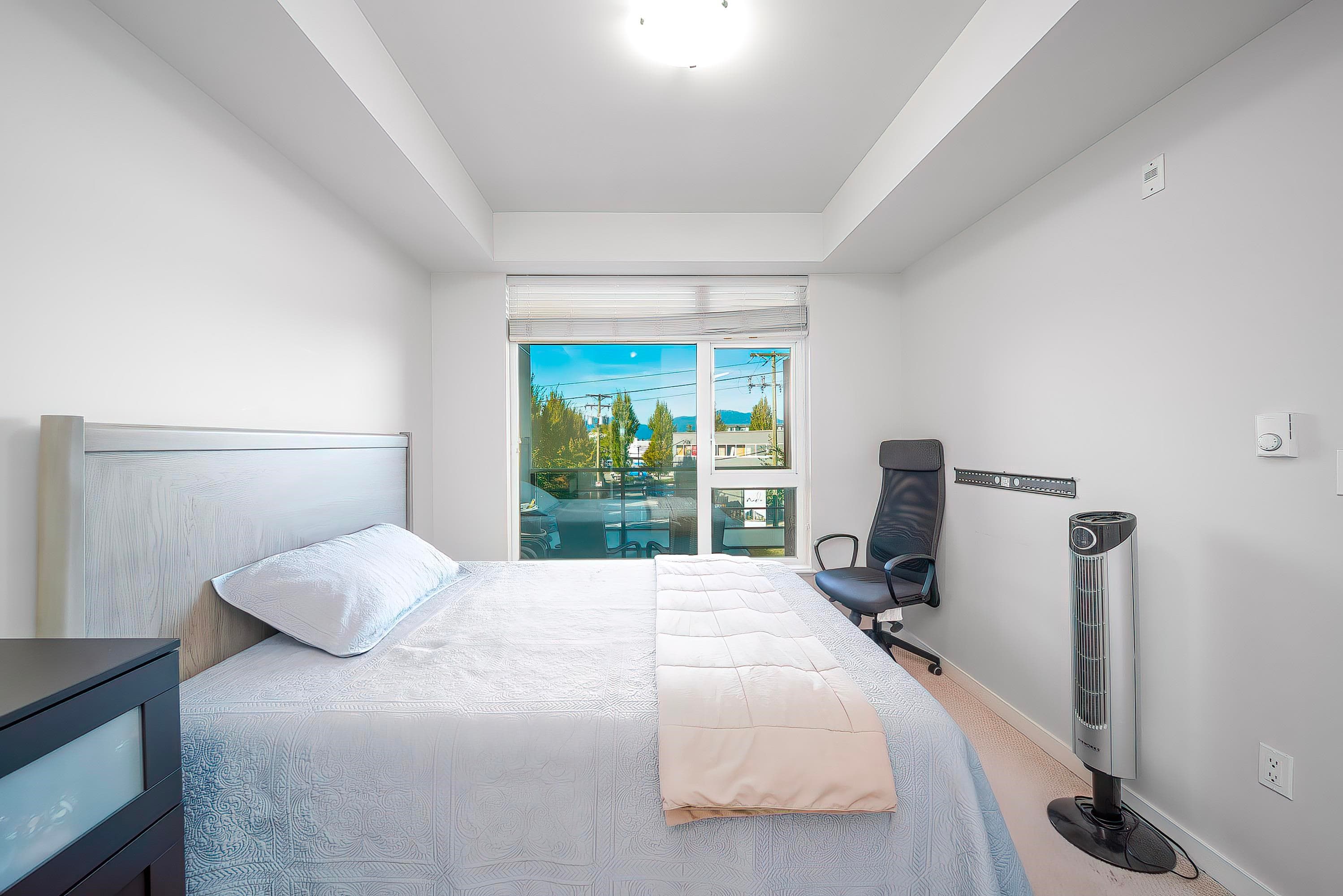 207 - 5288 Grimmer Street, Burnaby, V5H 0C5 — photo 5