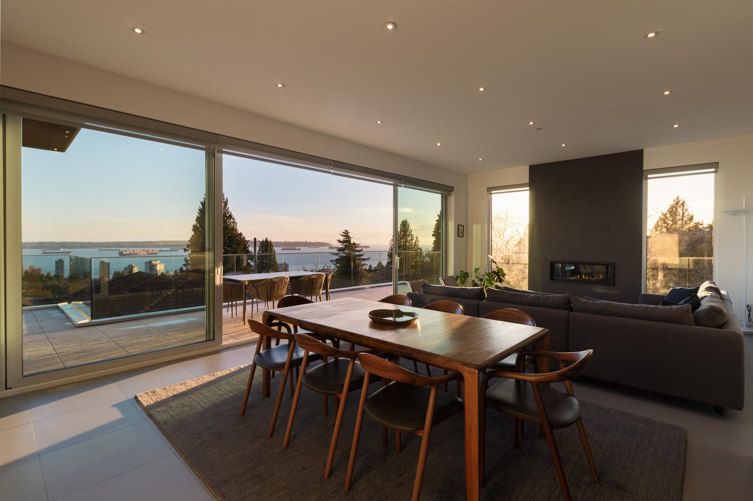 1715 22nd Street, West Vancouver, V7V 4E4 — photo 3