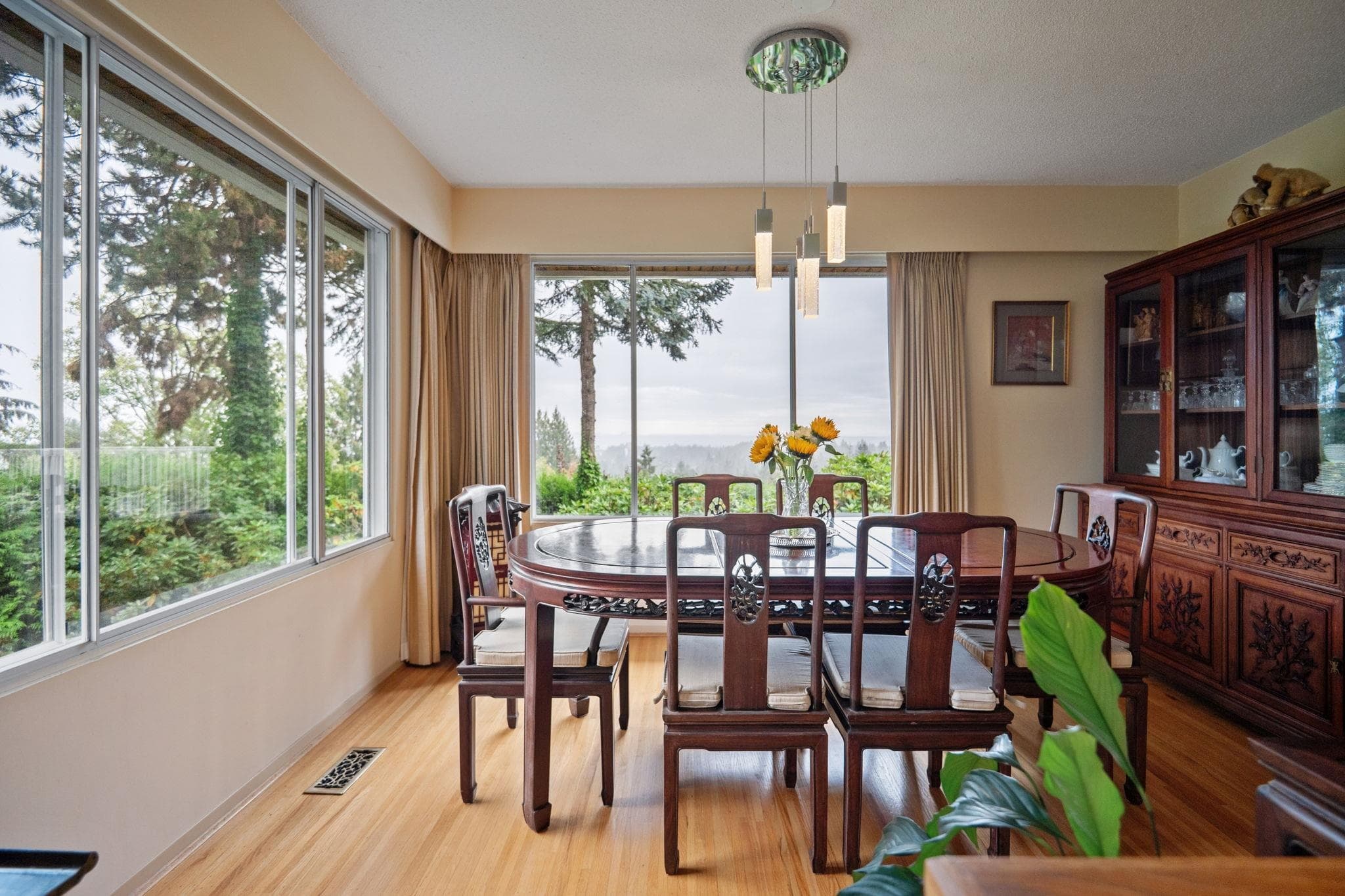 1089 Kilmer Road, North Vancouver, V7K 1P9 — photo 4