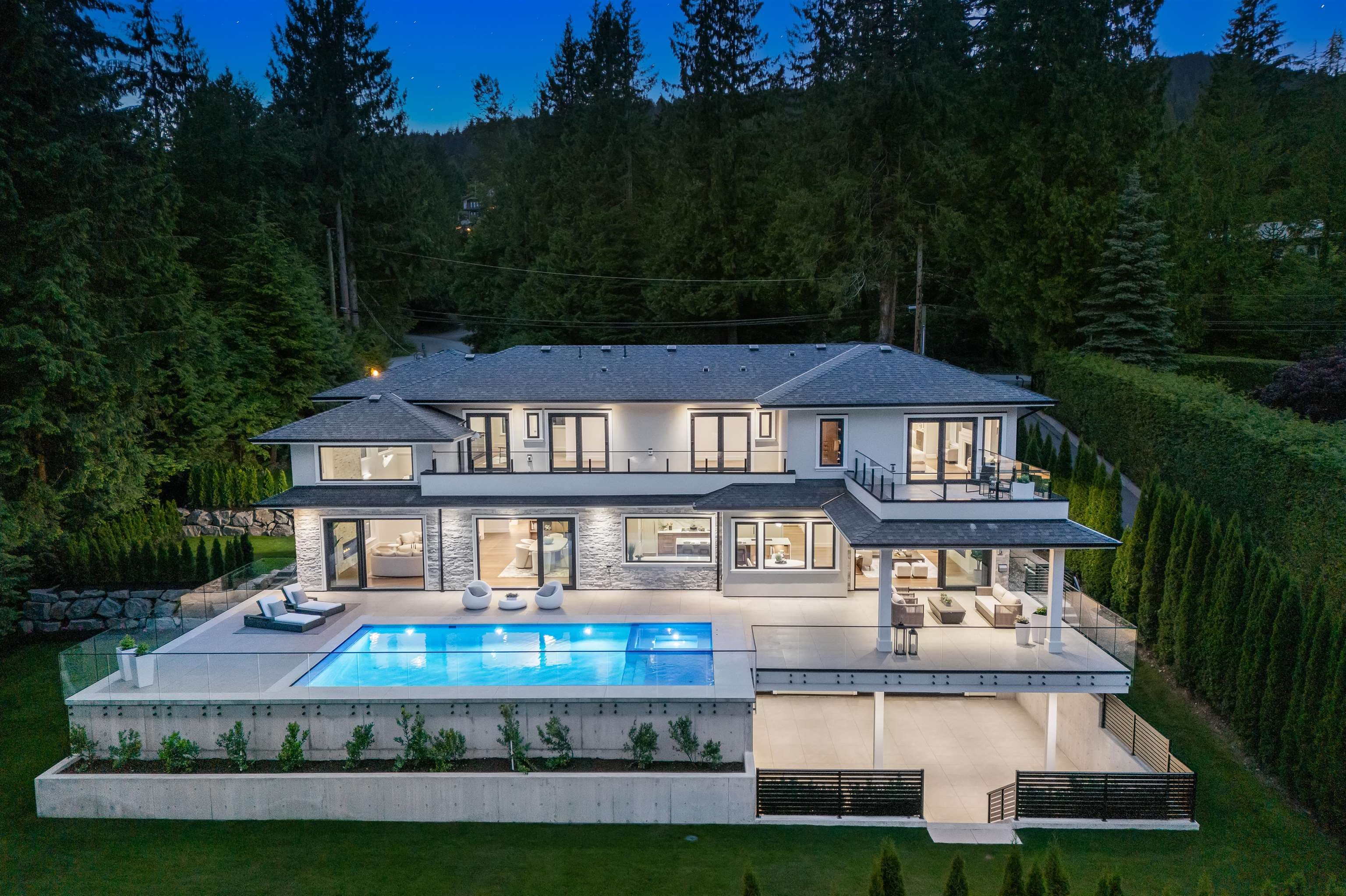 360 Southborough Drive, West Vancouver — sold