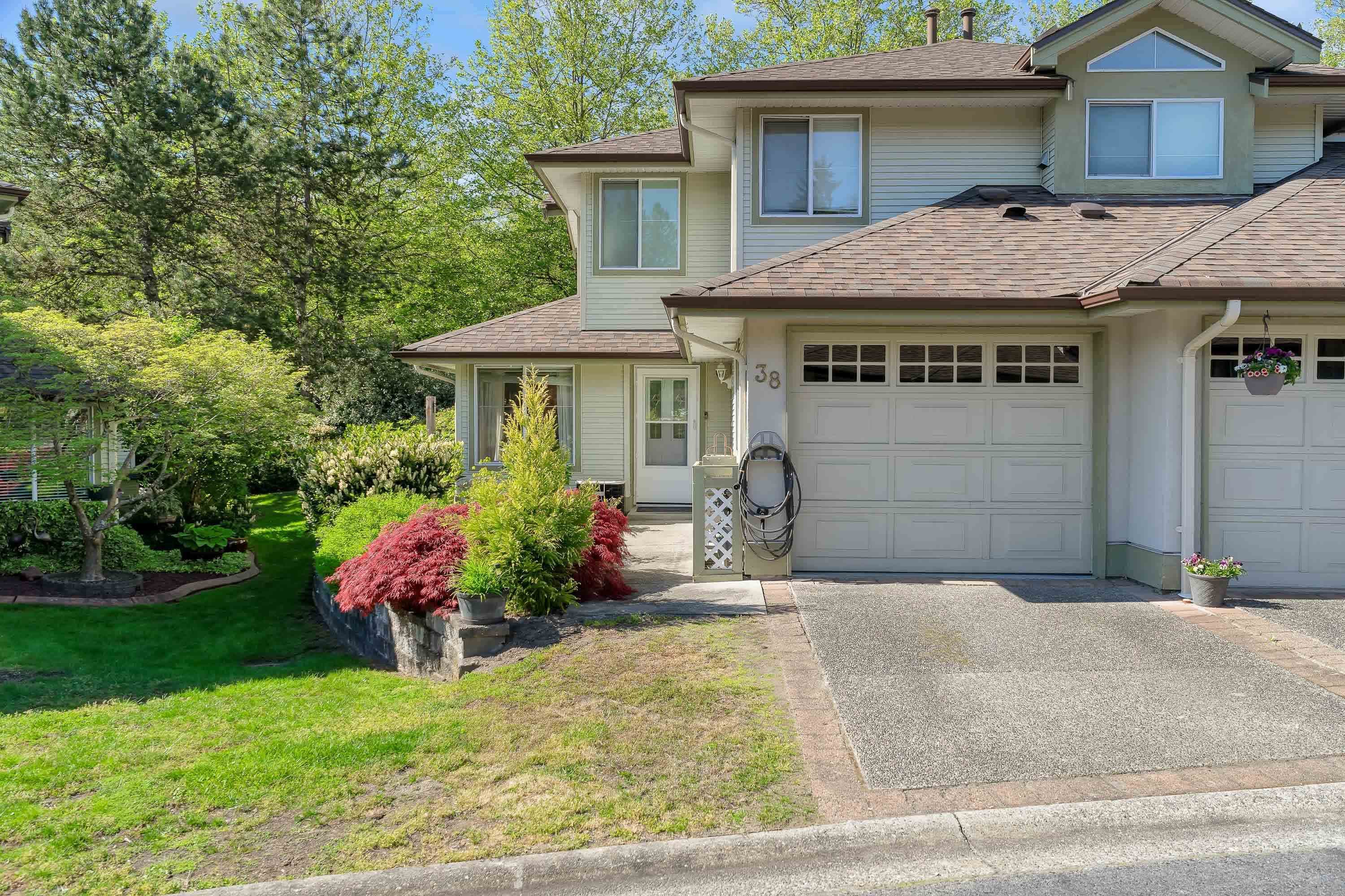 38 - 22740 116 Avenue, Maple Ridge, V2X 2X7 — photo 2