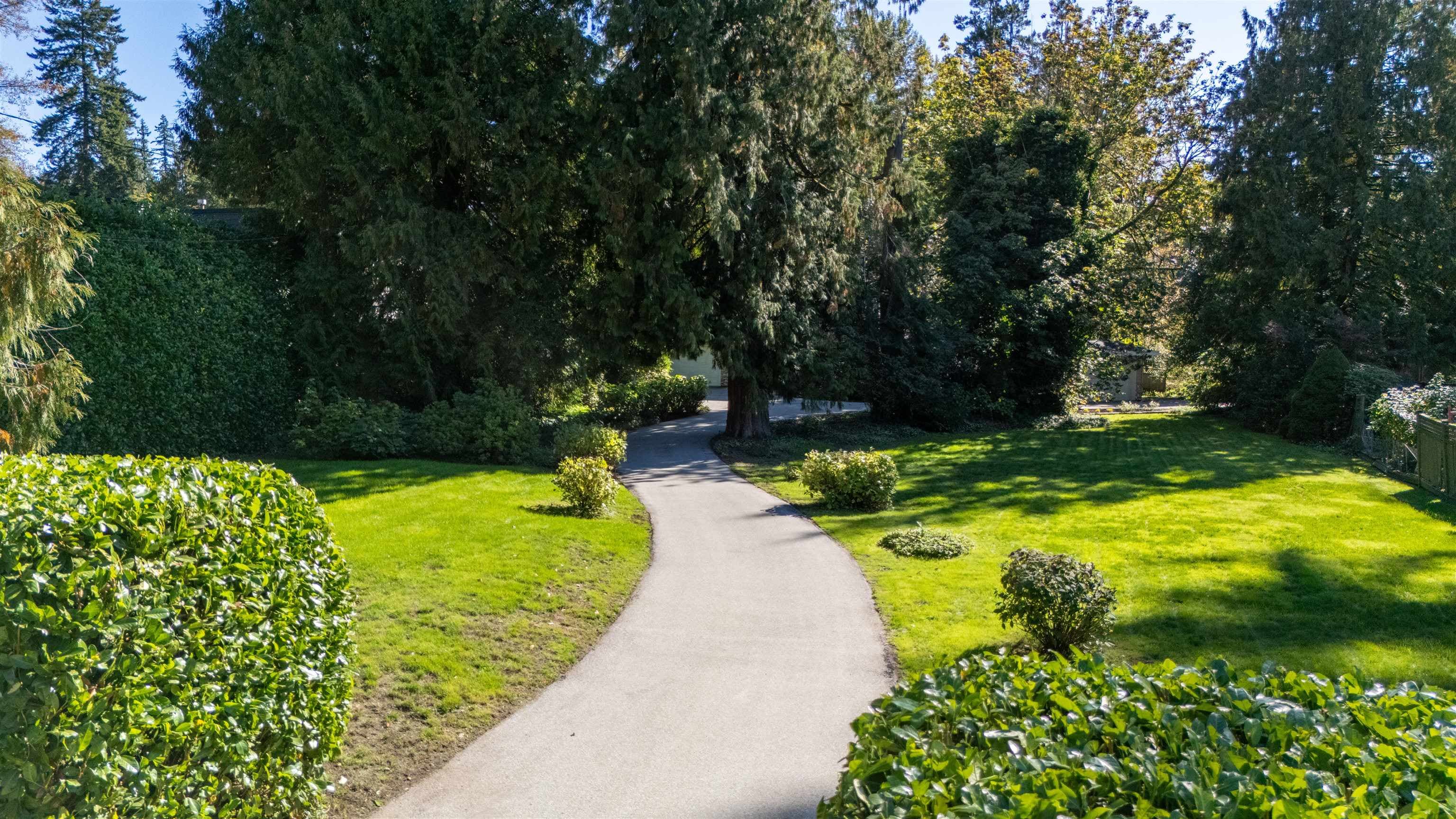 682 Seymour Boulevard, North Vancouver, V7J 2J6 — photo 4