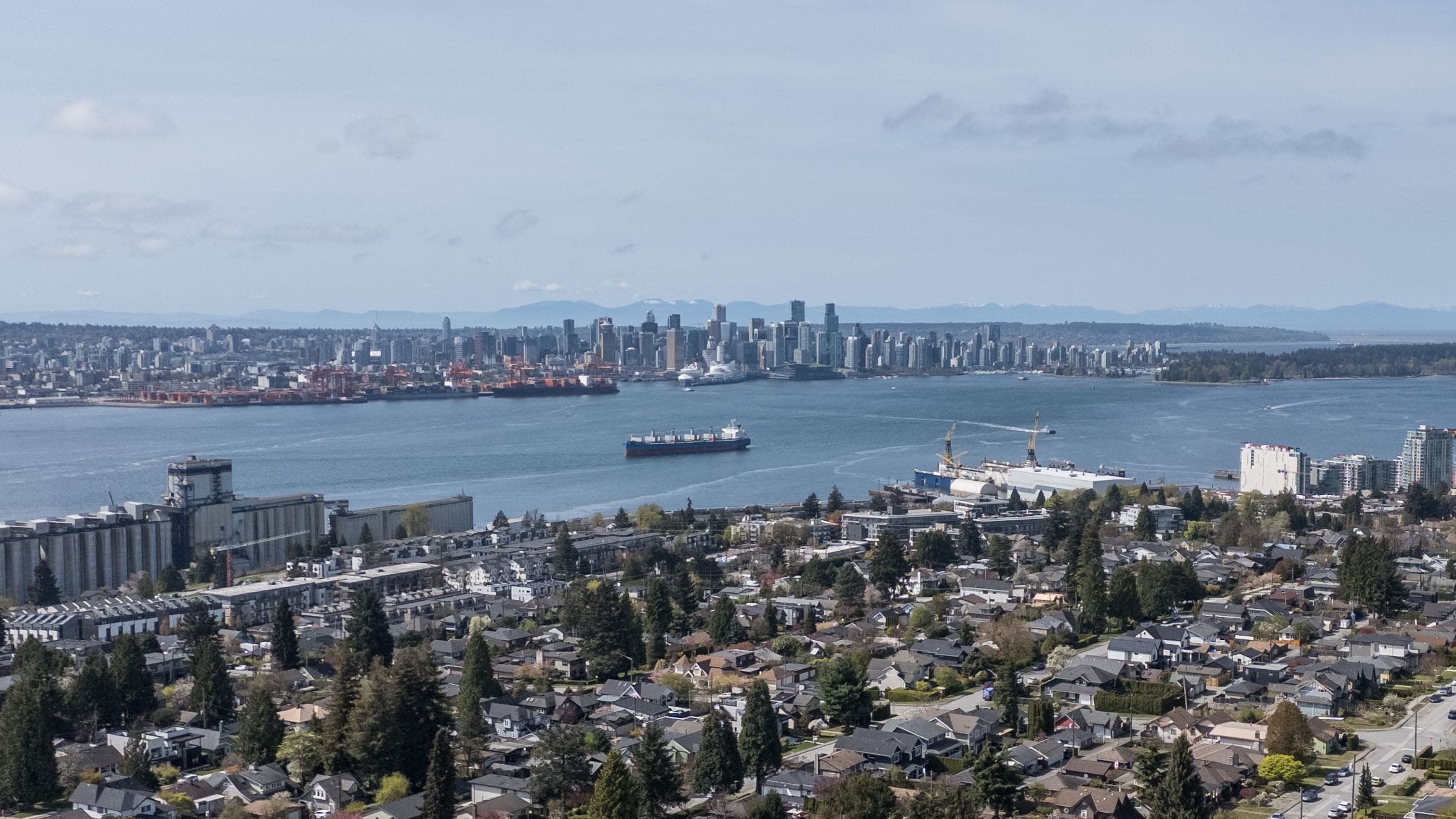635 E Keith Road, North Vancouver, V7L 1W4 — photo 5