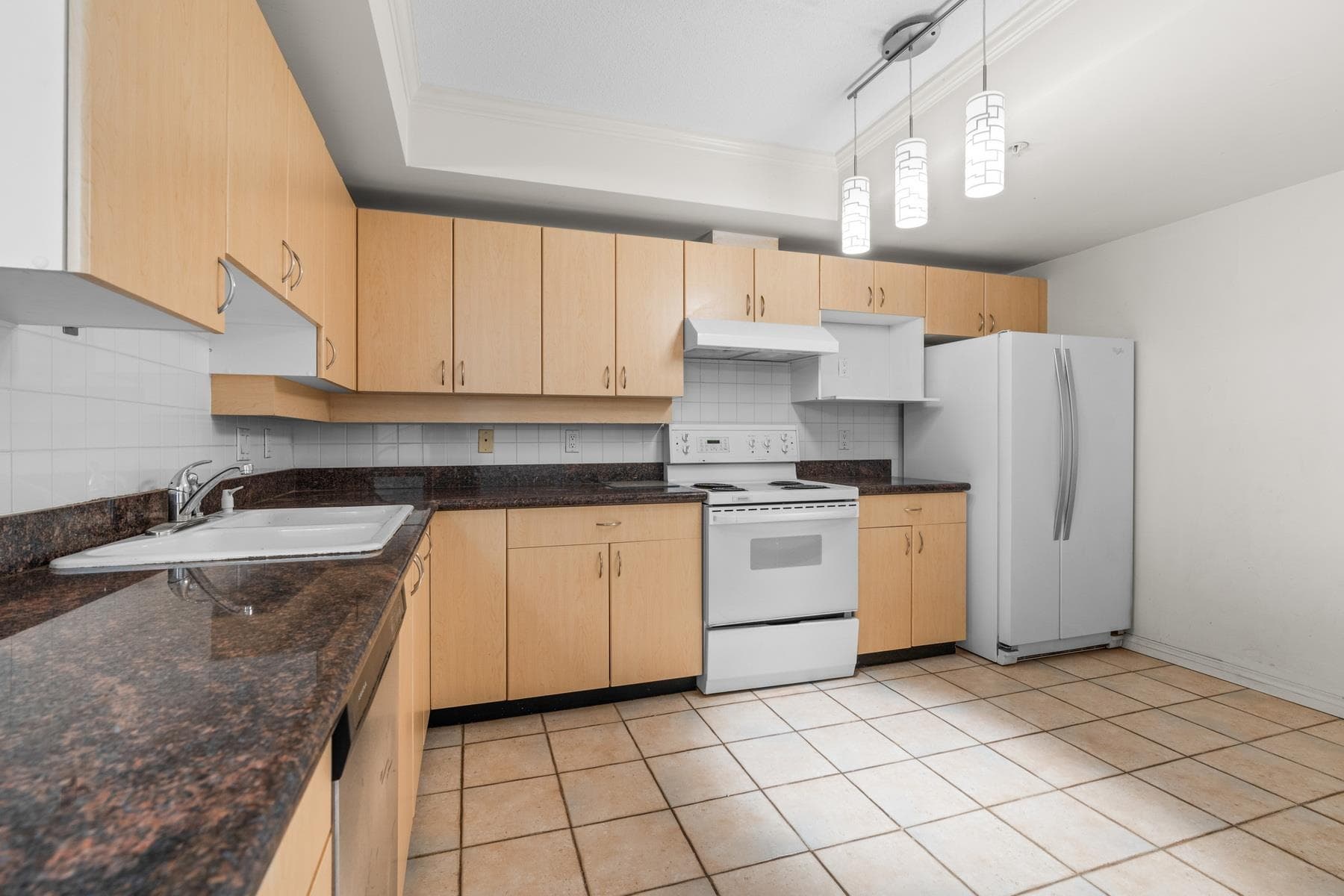 1605 - 6611 Cooney Road, Richmond, V6Y 4C5 — photo 3