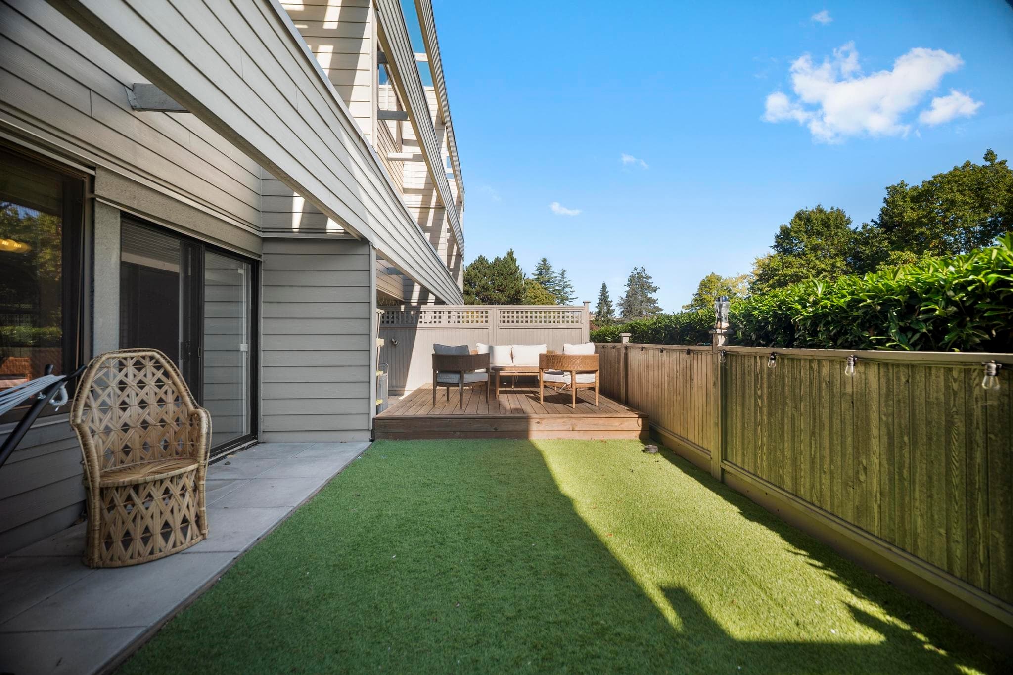 103 - 15272 19 Avenue, Surrey