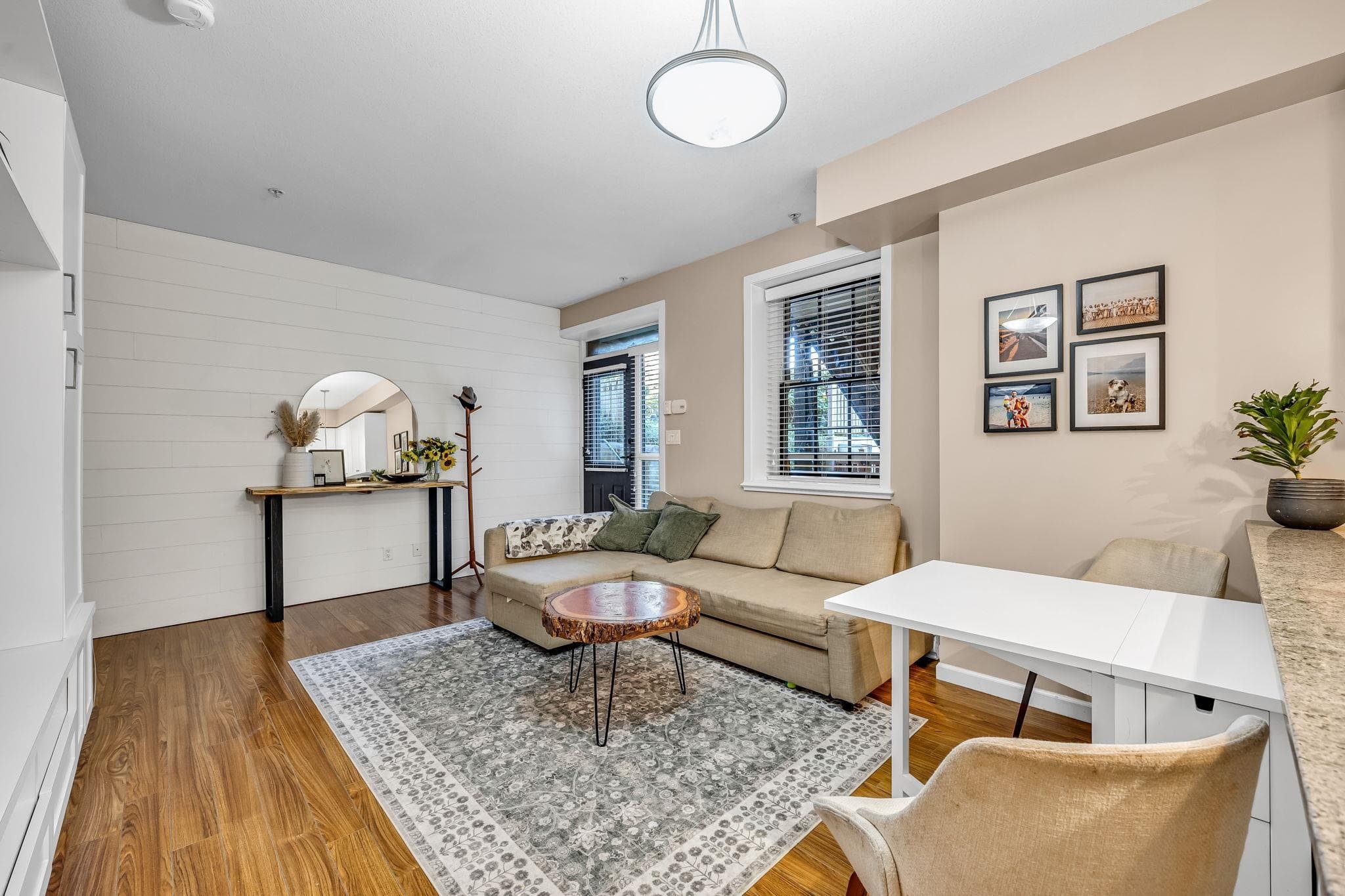 3 - 12 E Royal Avenue, New Westminster, V3L 0B7 — photo 5