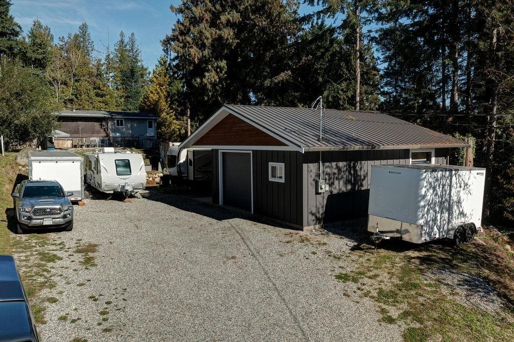 6275 Norwest Bay Road, Sechelt, V7Z 0M5 — photo 4