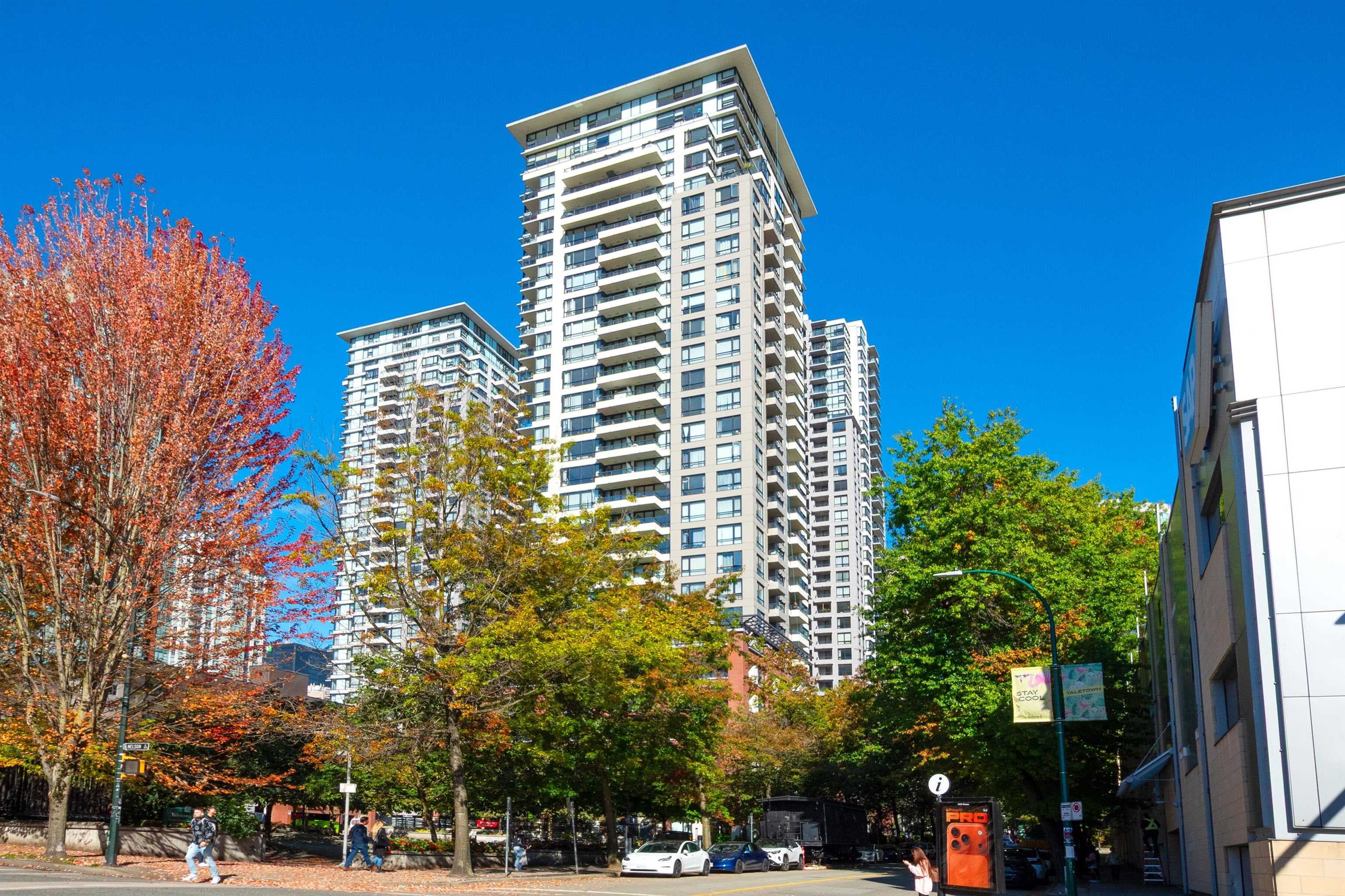 2201 - 977 Mainland Street, Vancouver