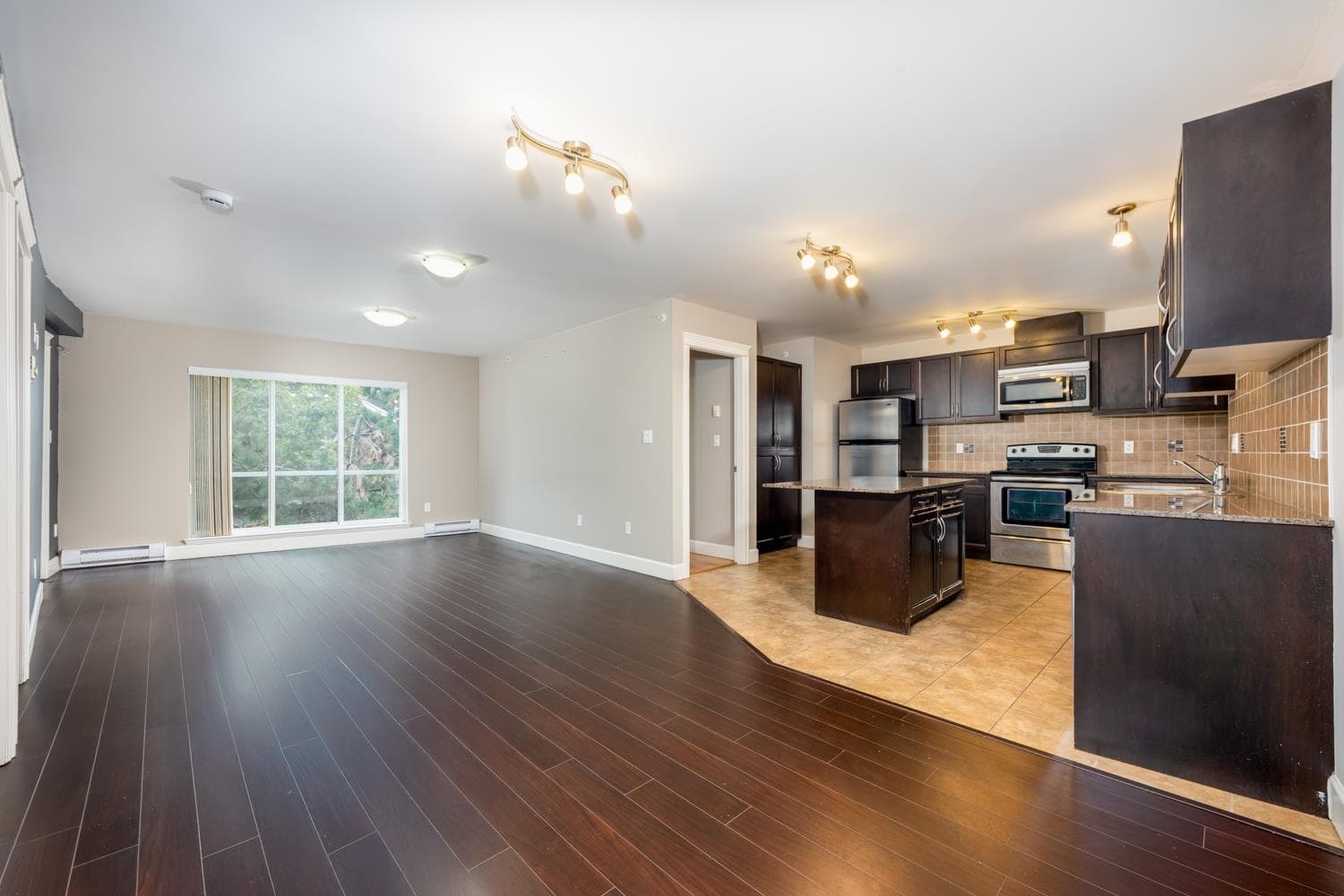 311 - 12088 75a Avenue, Surrey