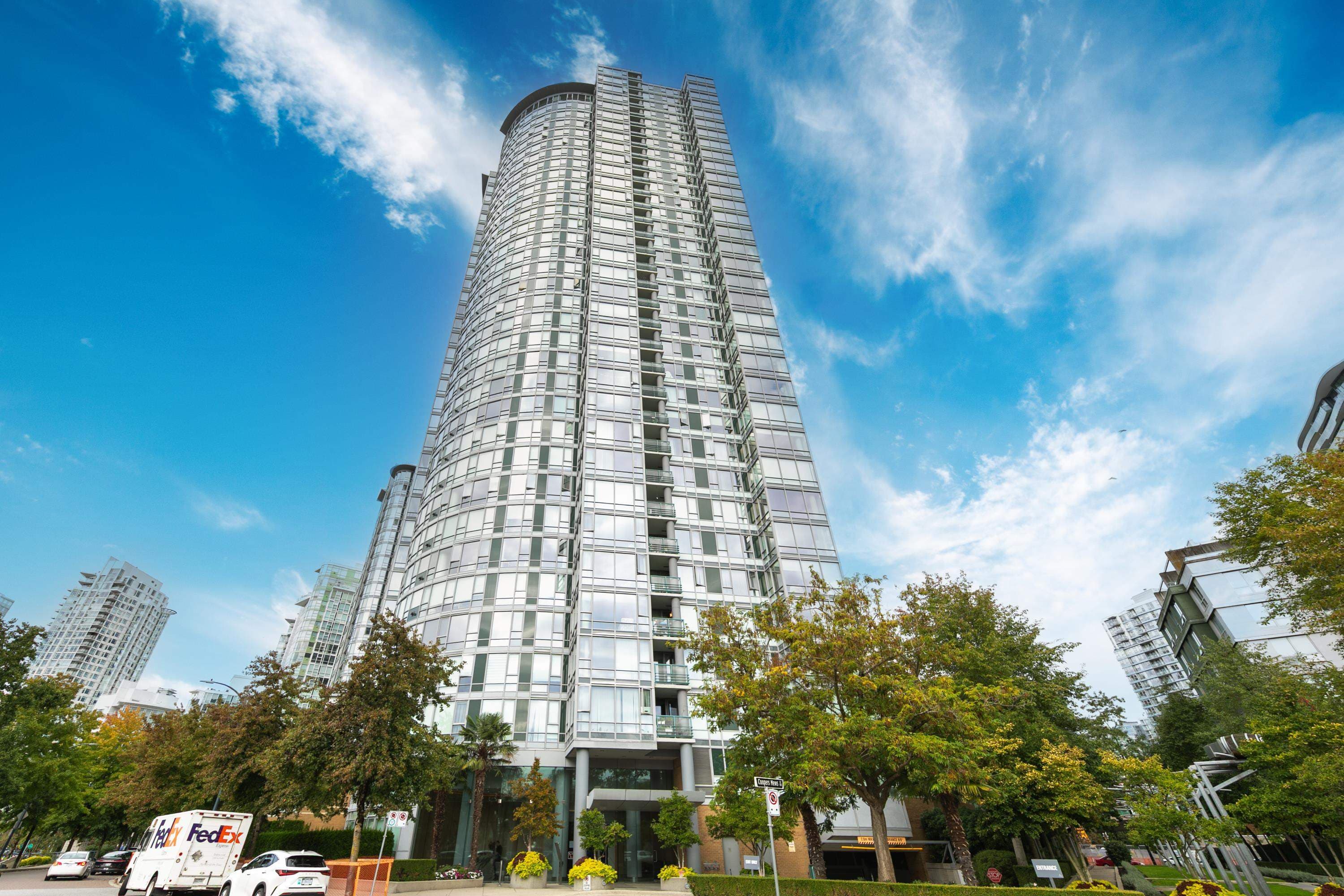 1101 - 1033 Marinaside Crescent, Vancouver — sold