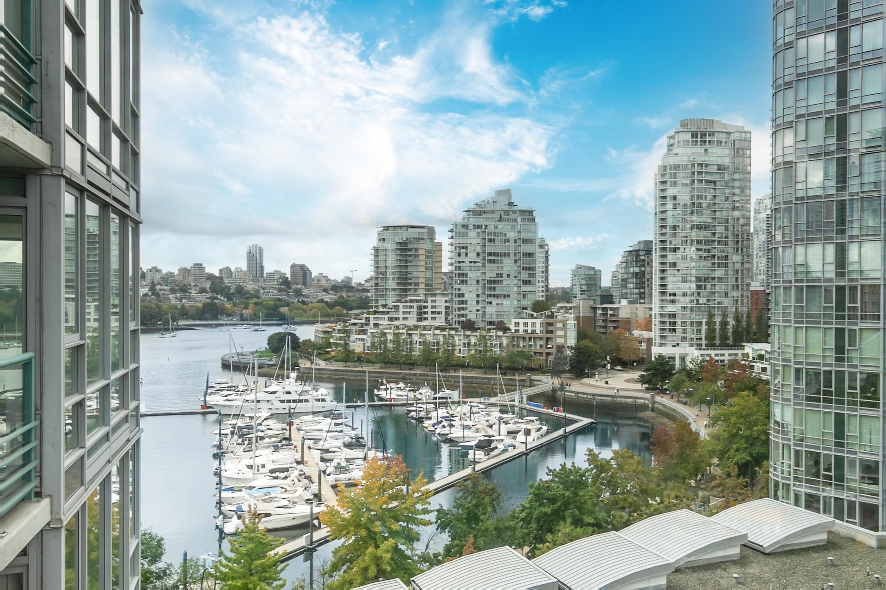1101 - 1033 Marinaside Crescent, Vancouver, V6Z 3A3 — photo 4