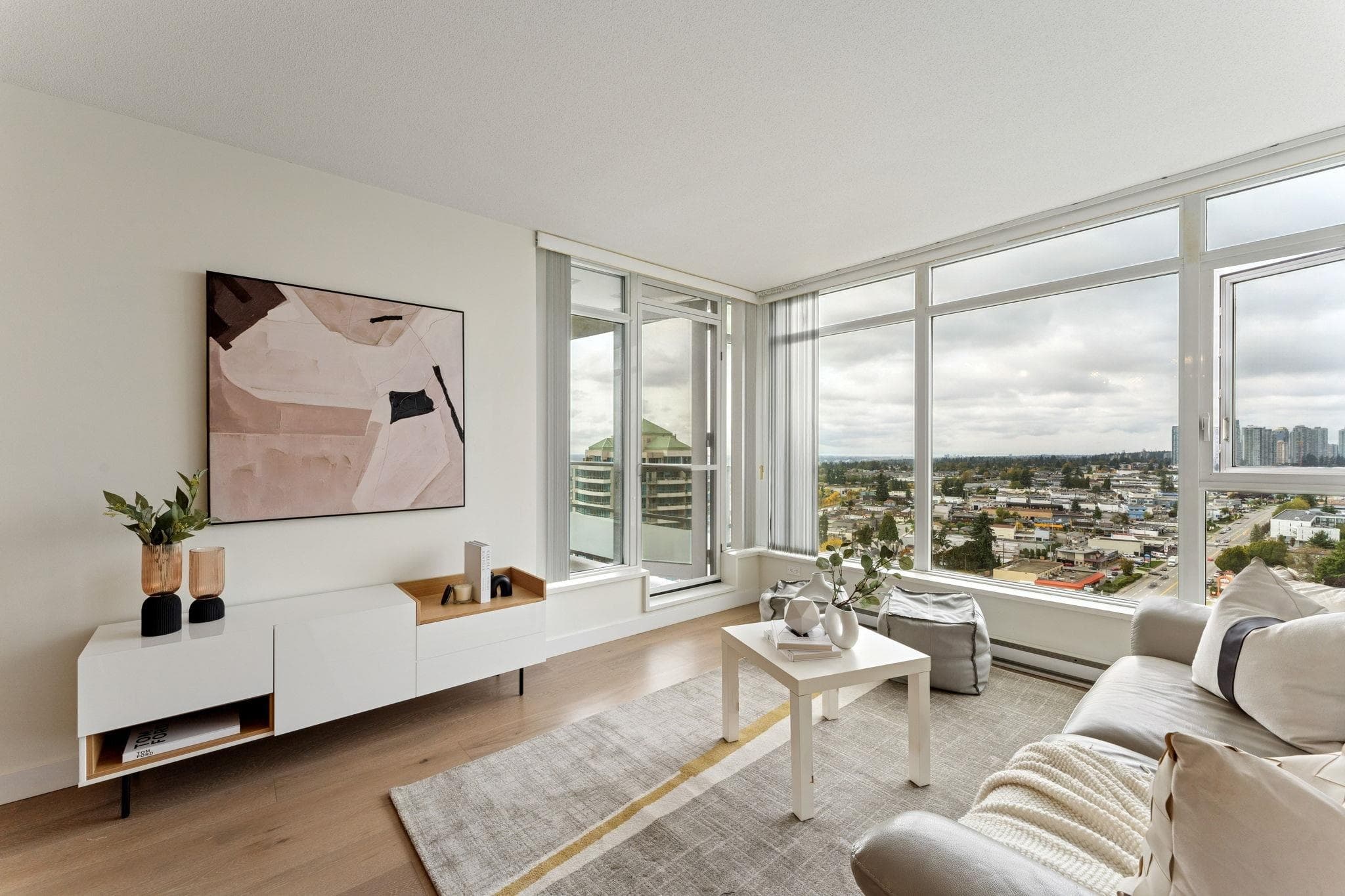 2308 - 6688 Arcola Street, Burnaby, V5E 0B3 — photo 4