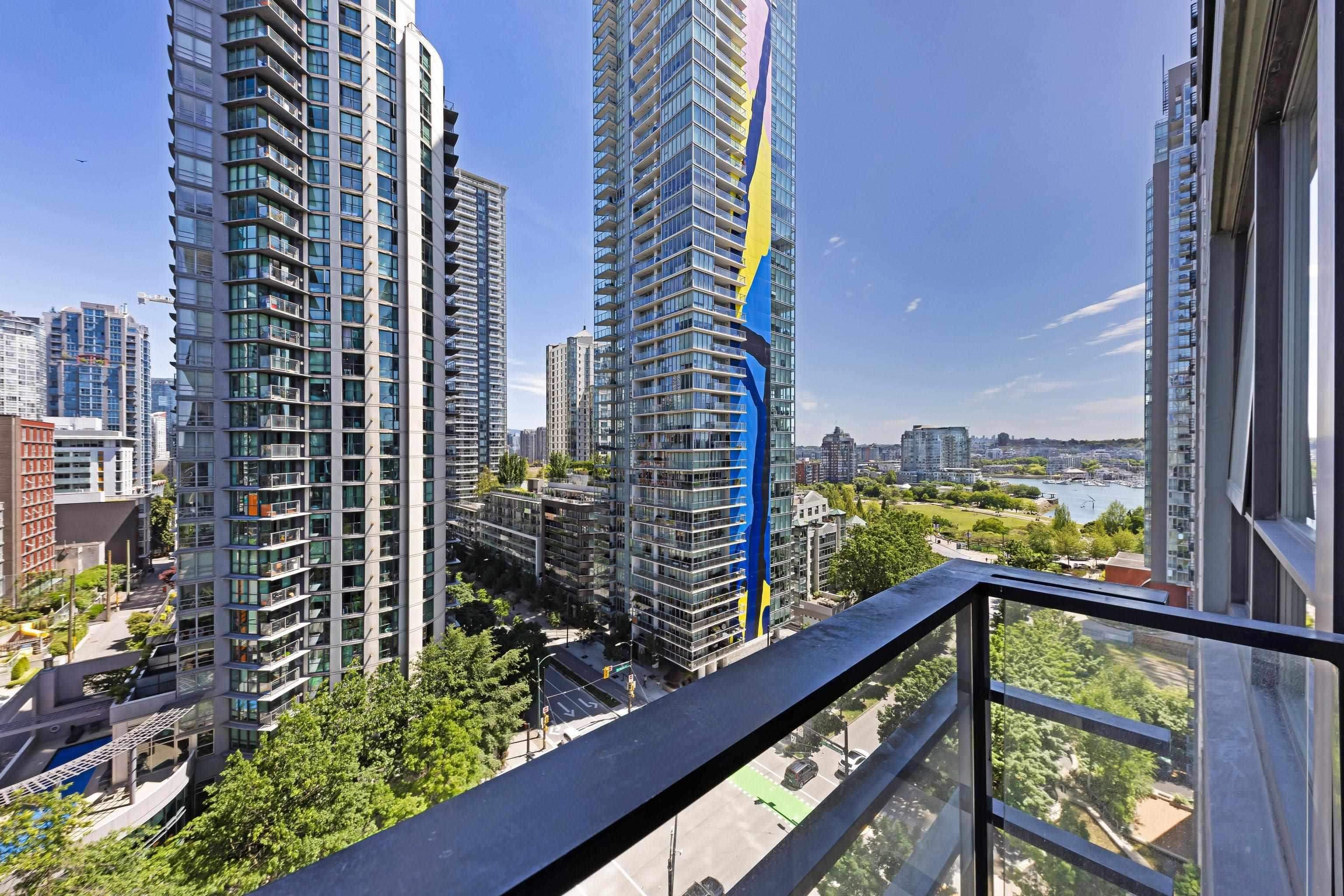1607 - 1495 Richards Street, Vancouver — sold