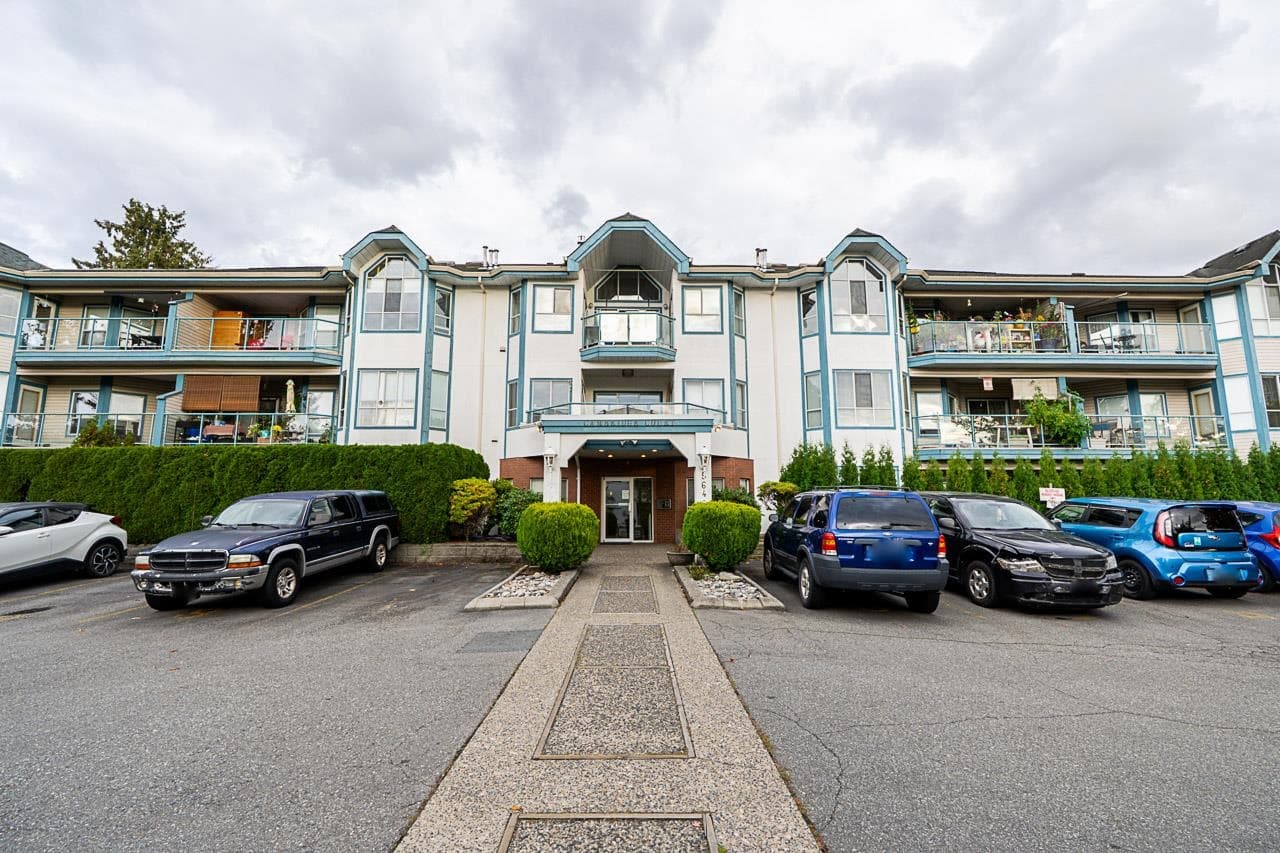 403 - 5646 200 Street, Langley