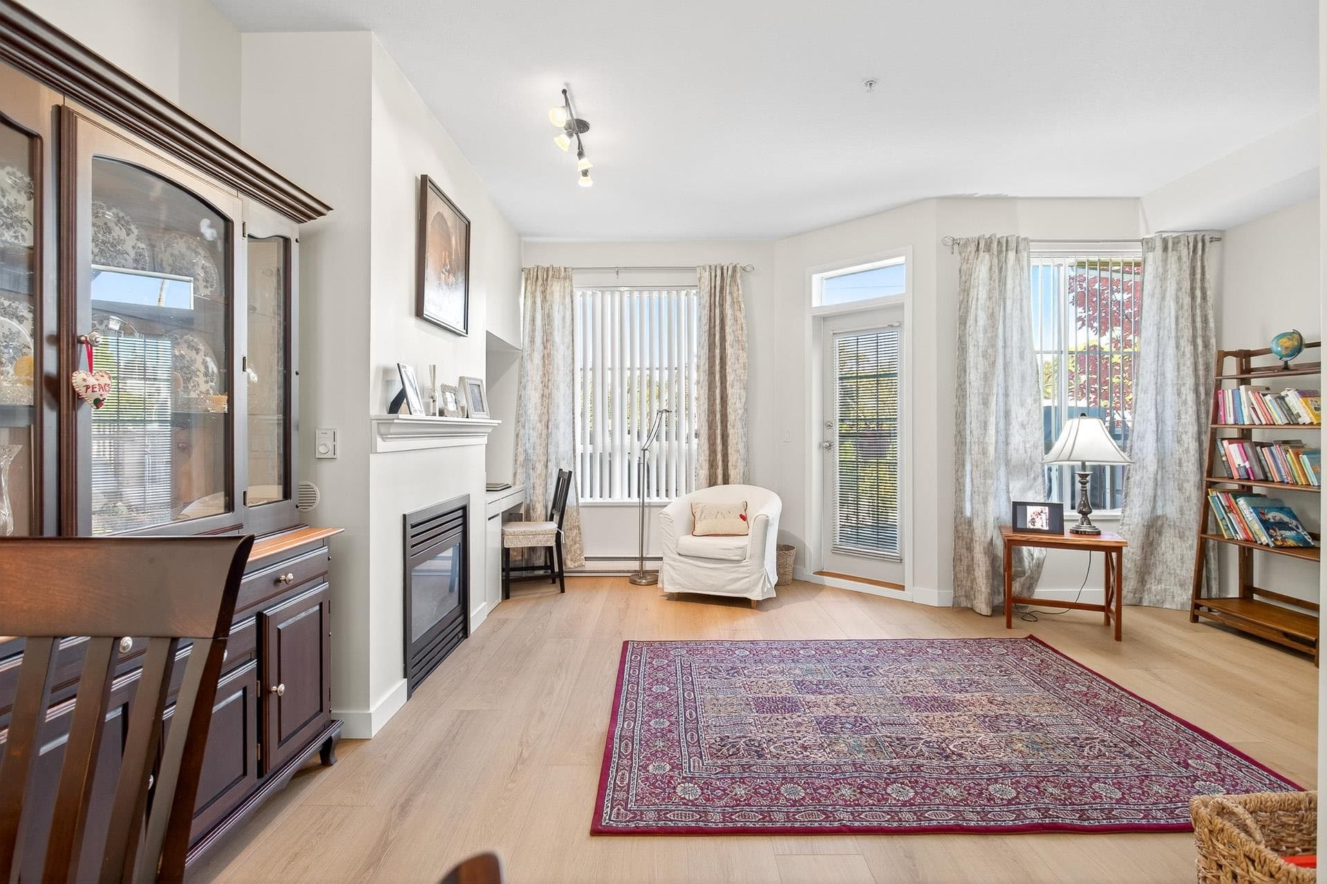 201 - 815 First Street, New Westminster, V3L 2H7 — photo 5
