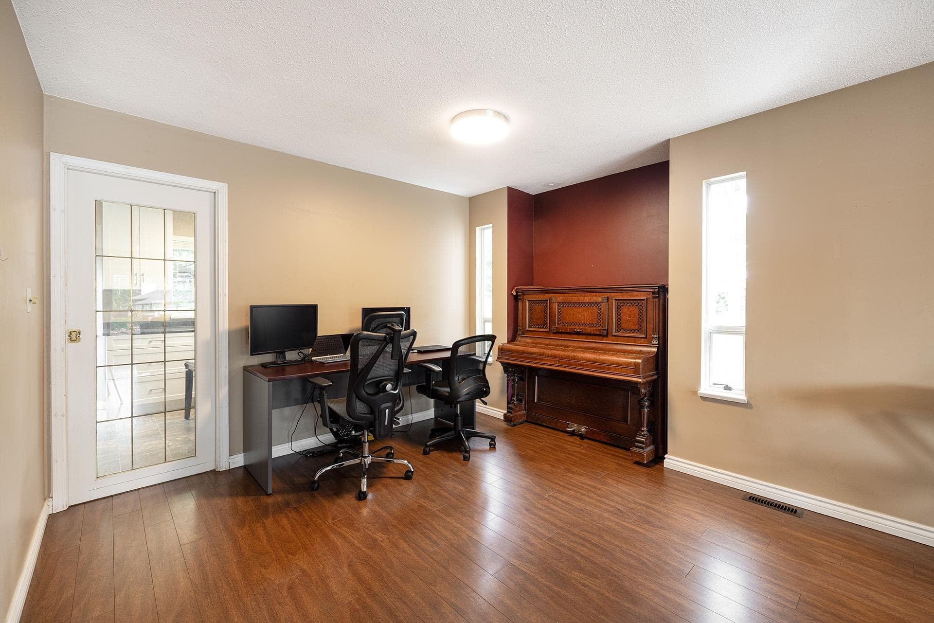 19625 Park Road, Pitt Meadows, V3Y 1B3 — photo 4