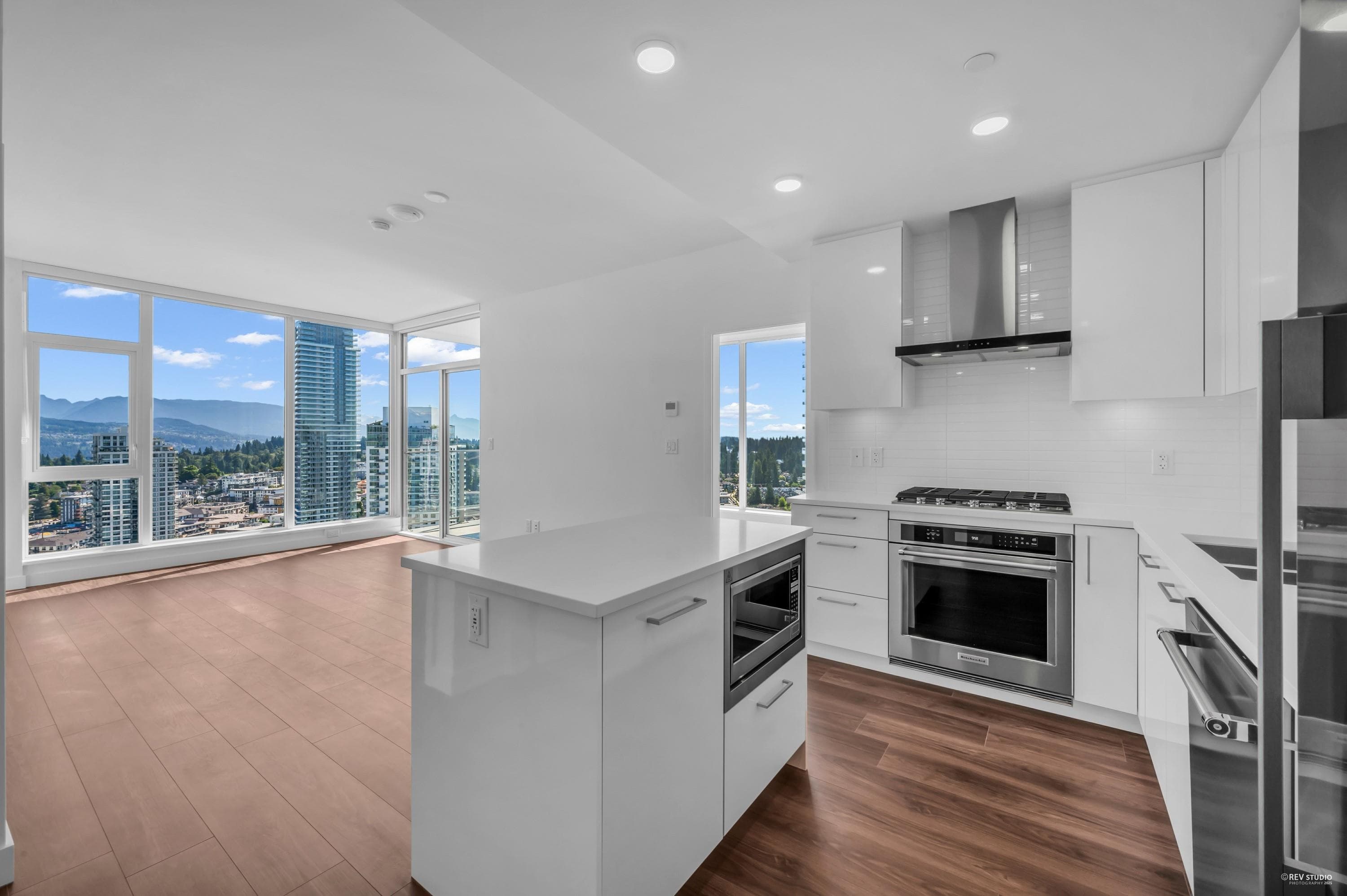 2903 - 518 Clarke Road, Coquitlam, V3J 0S7 — photo 3