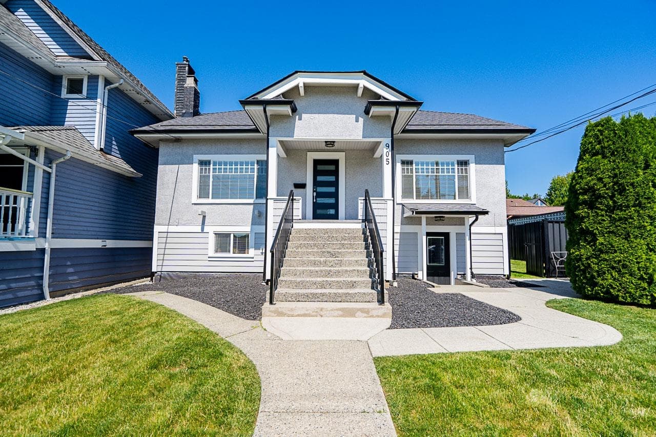 905 Edinburgh Street, New Westminster