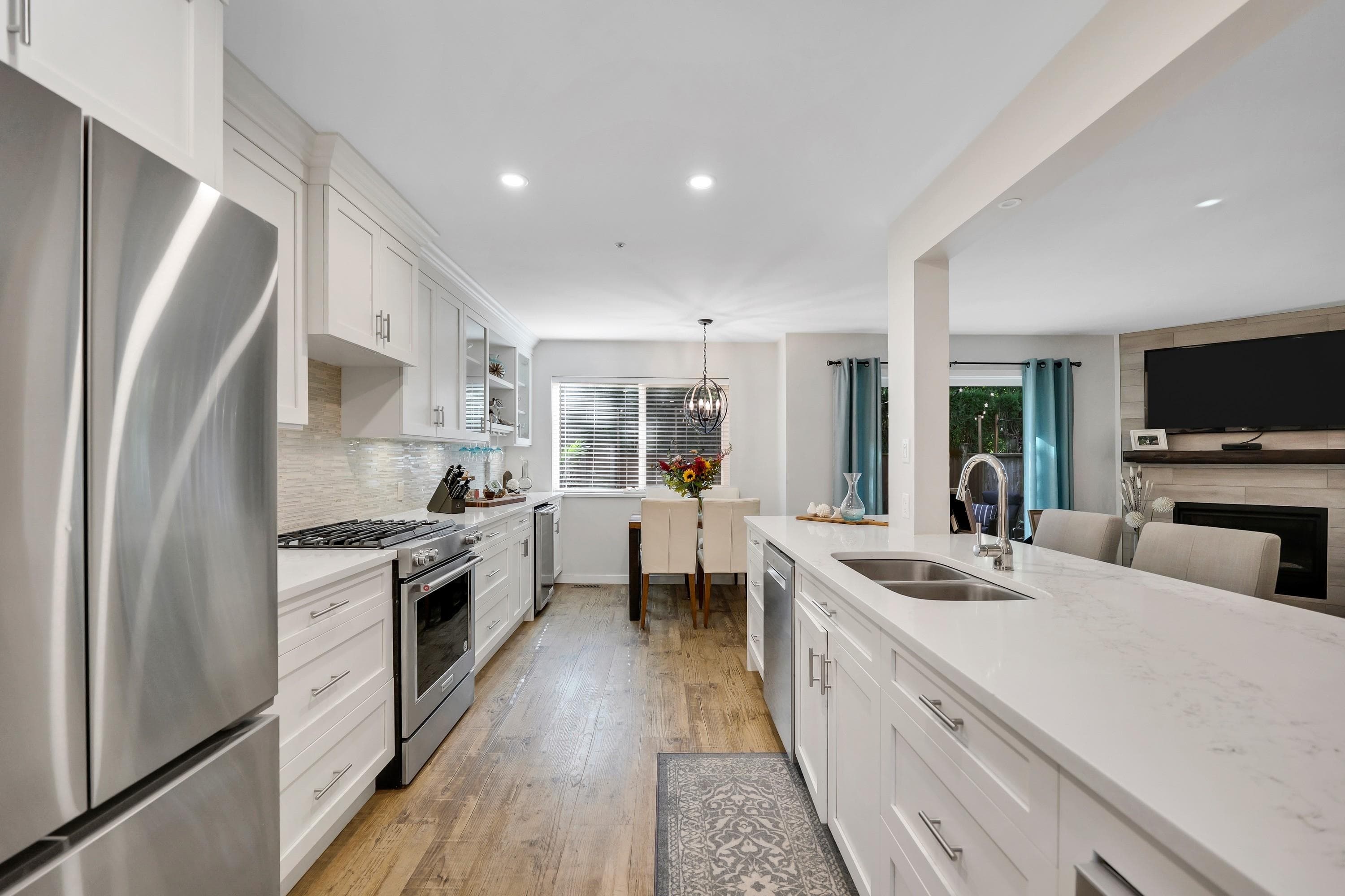 10 - 2401 Mamquam Road, Squamish, V8B 0H6 — photo 4