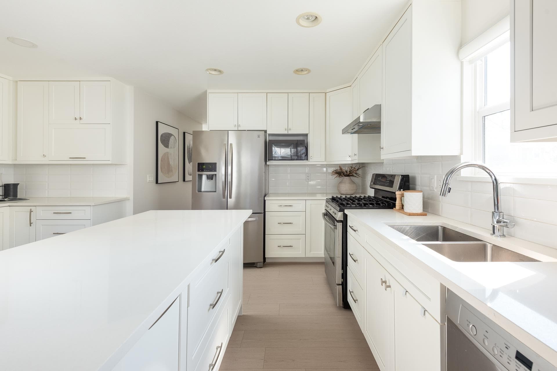 230 - 3000 Riverbend Drive, Coquitlam, V3C 6R1 — photo 3