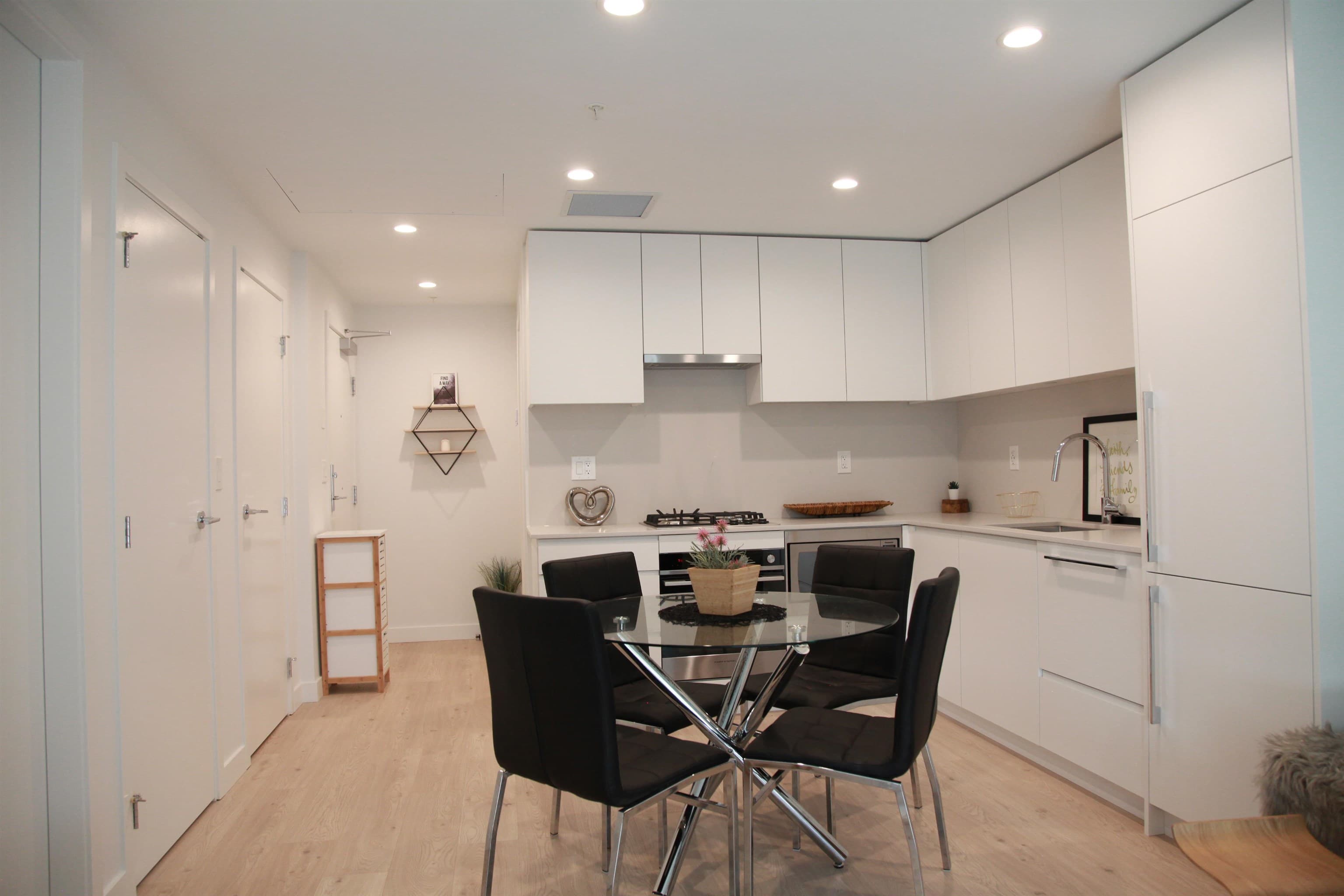 901 - 2181 Madison Avenue, Burnaby, V5C 0N4 — photo 4