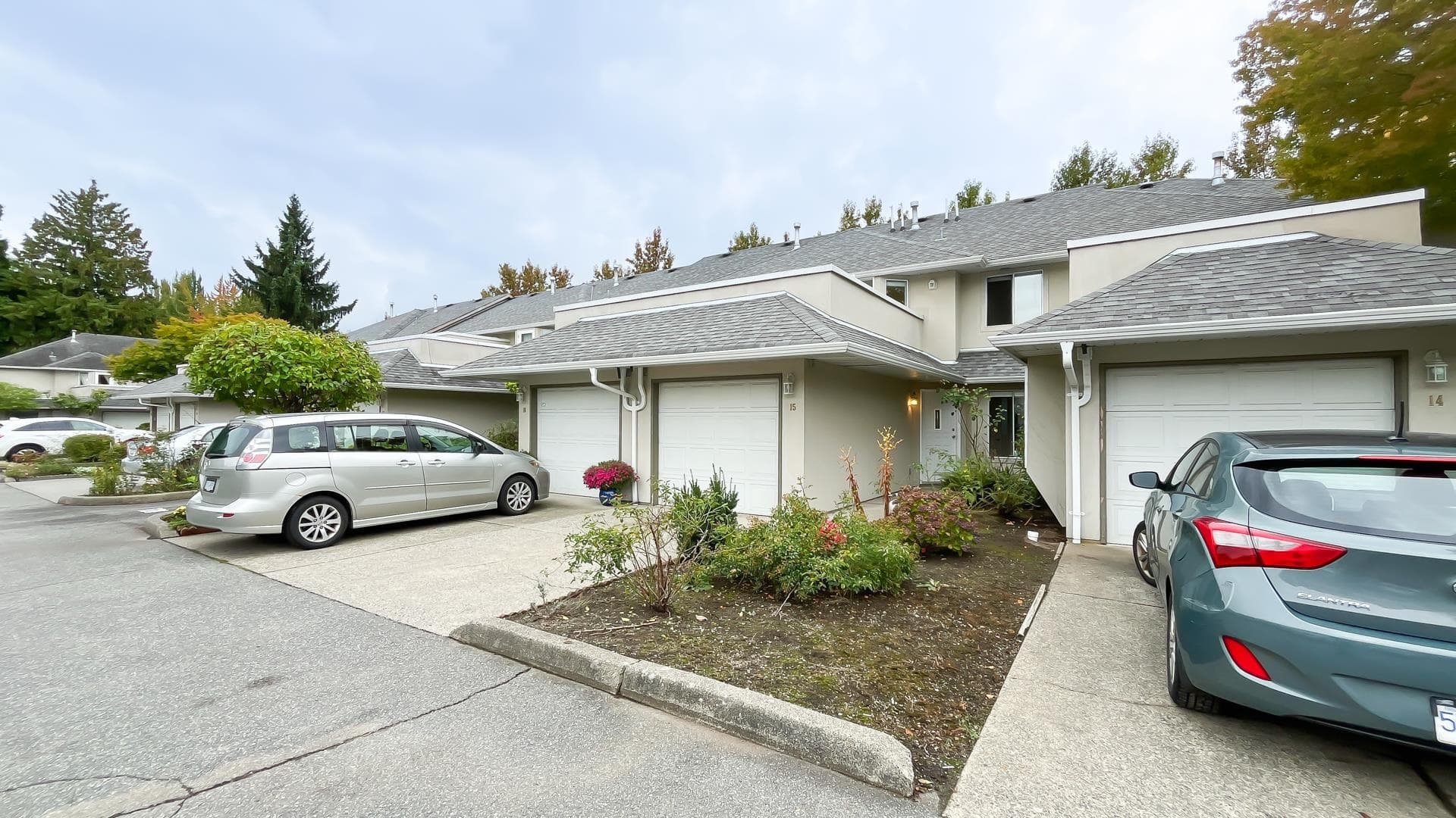 15 - 9926 151 Street, Surrey