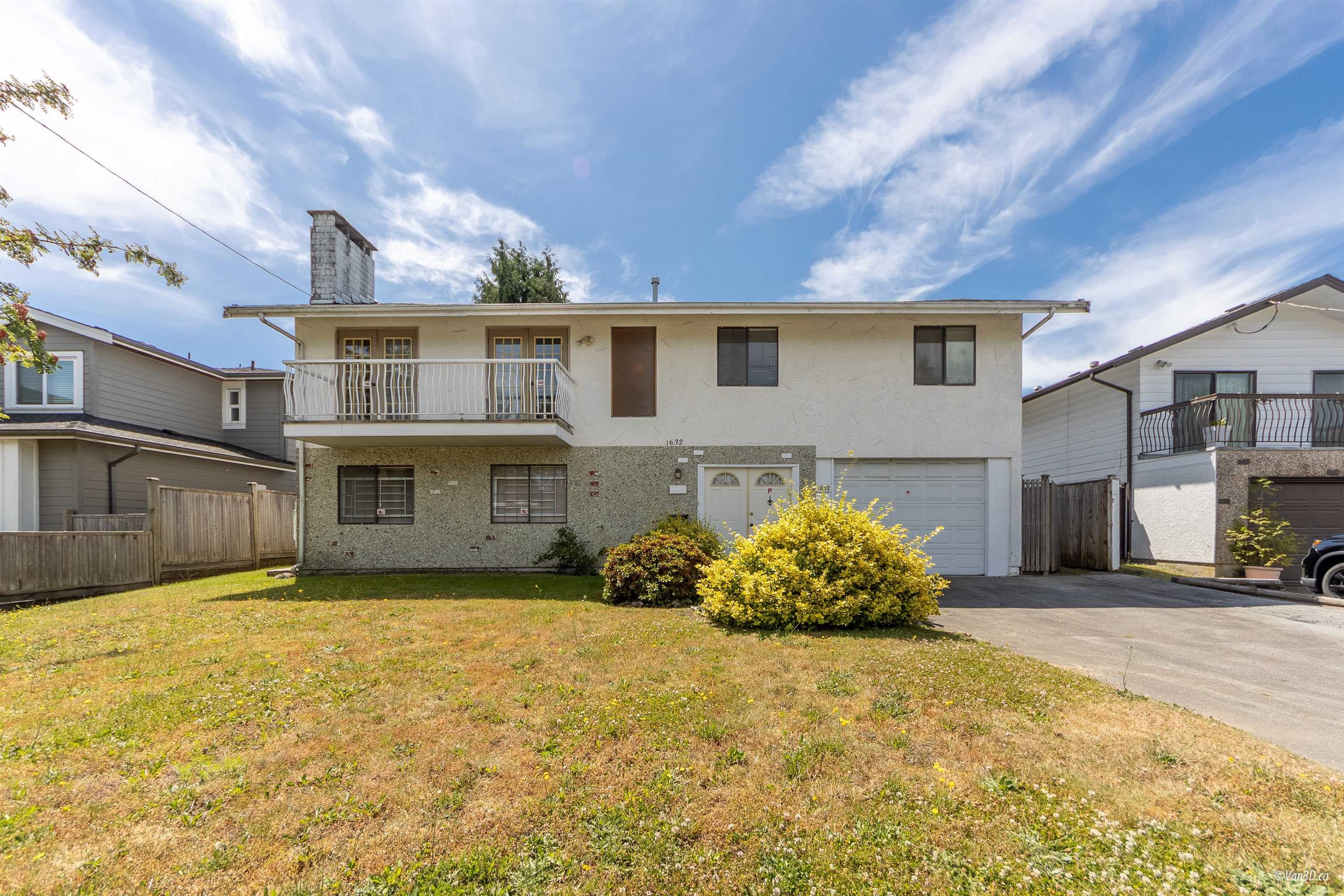 1632 Como Lake Avenue, Coquitlam
