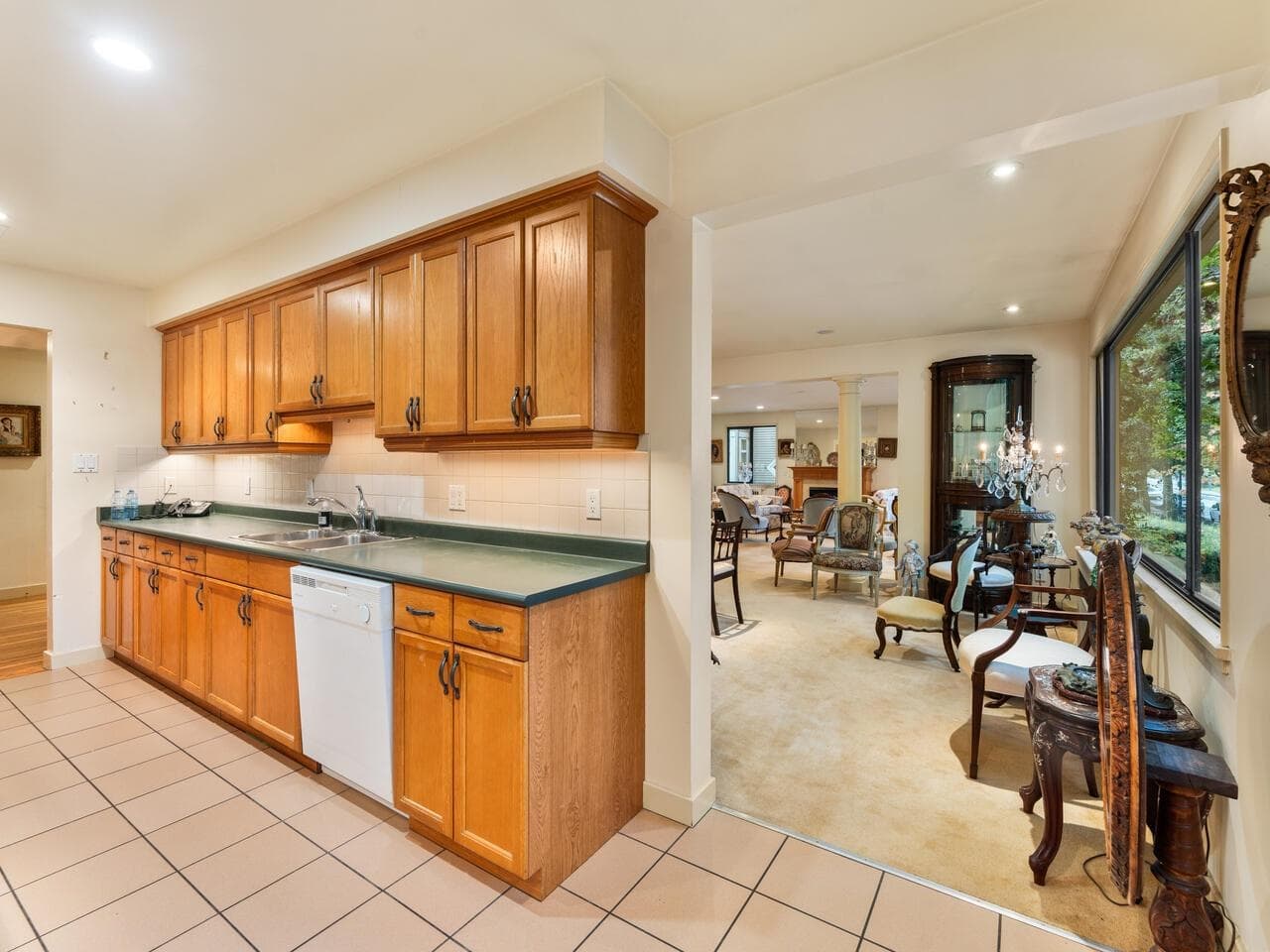 201 - 1695 W 10th Avenue, Vancouver, V6J 2A2 — photo 5