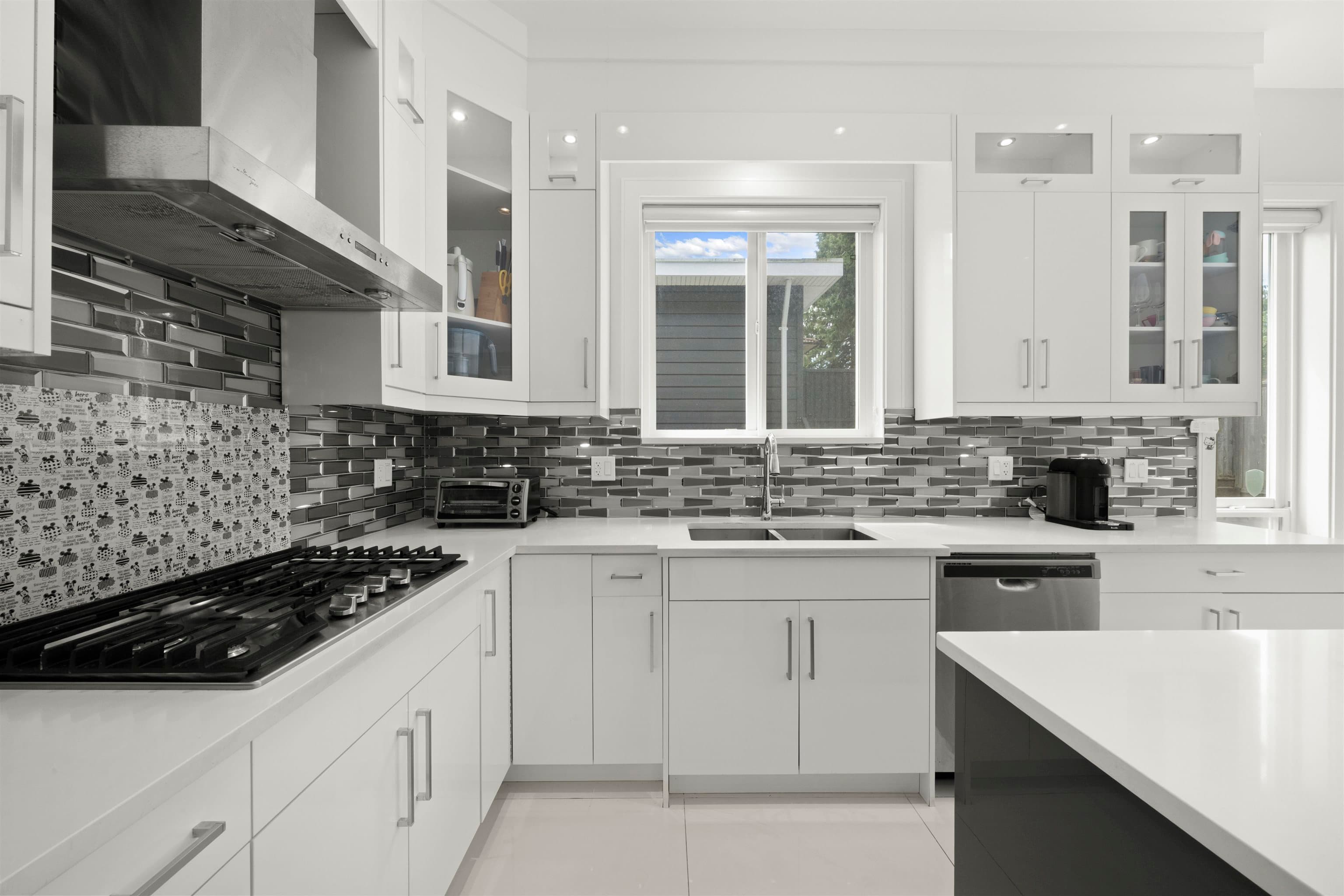 7697 Ulster Street, Burnaby, V5E 2G1 — photo 3