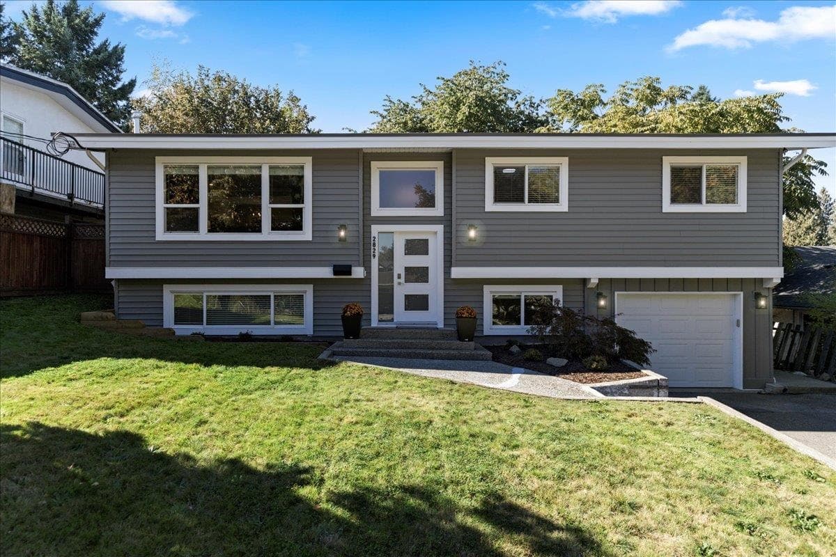 2829 Arlington Street, Abbotsford, V2S 3L1 — photo 2