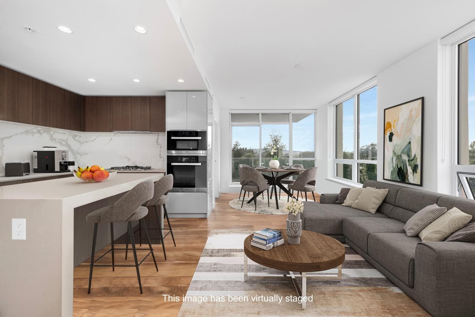 606 - 1632 Lions Gate Lane, North Vancouver — sold