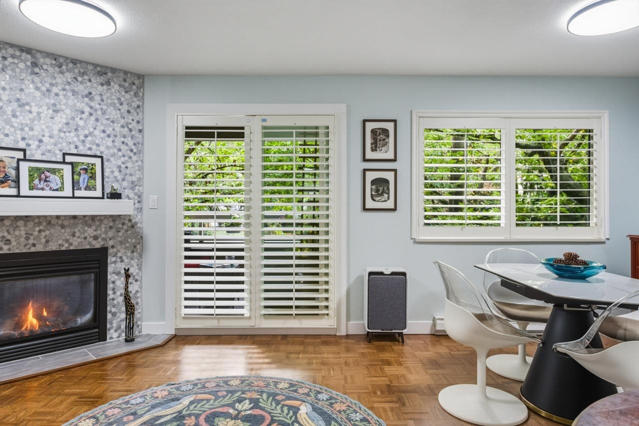 2 - 828 W 16th Street, North Vancouver, V7P 1R3 — photo 3